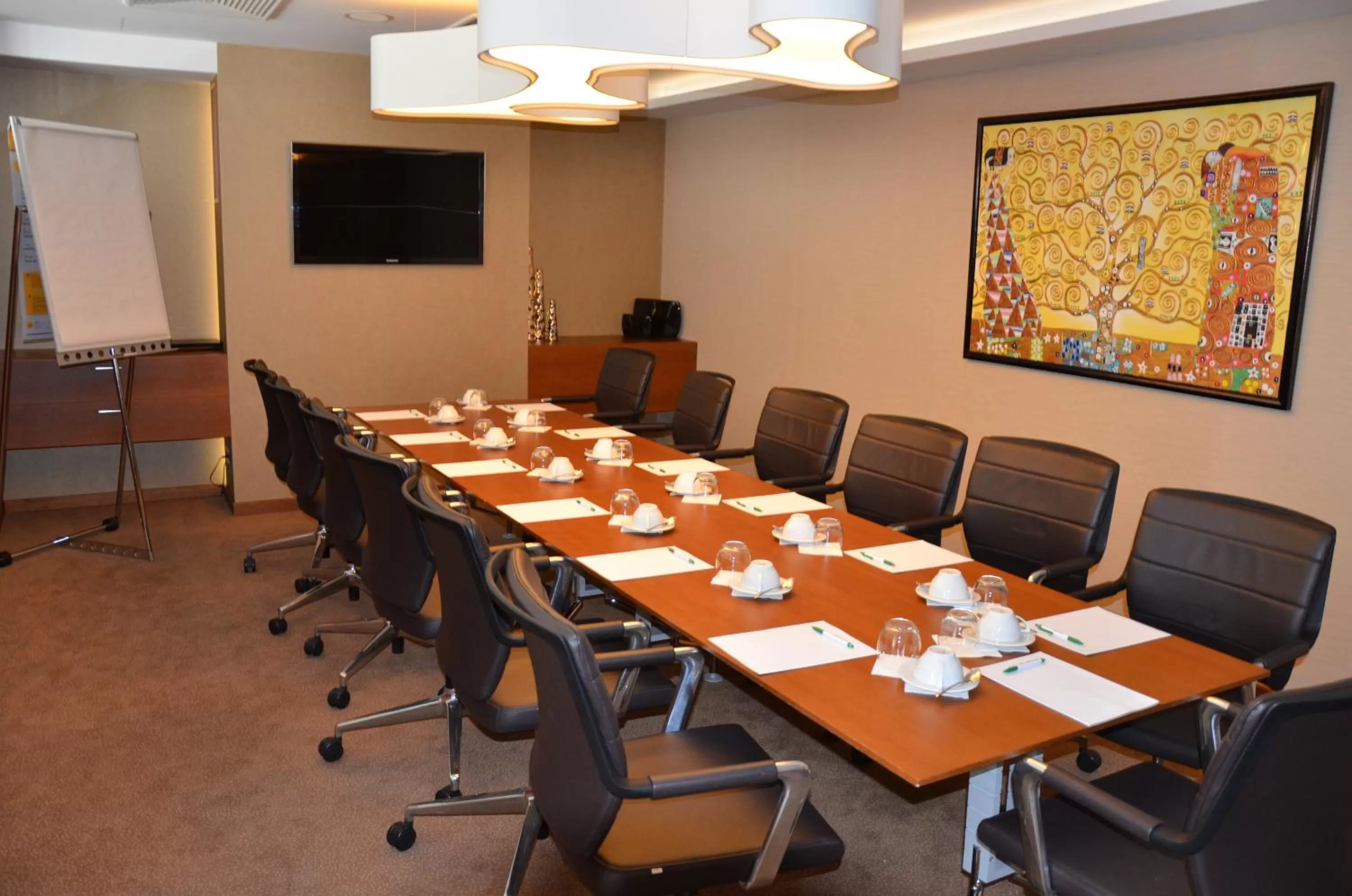 Business facilities in Mikado Hotel