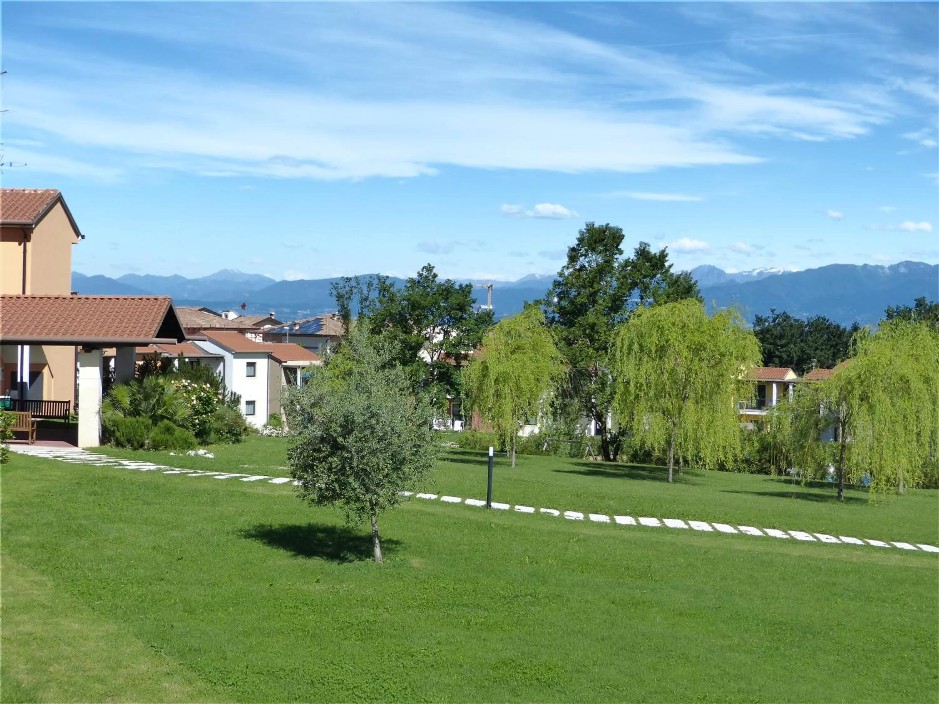 Facade/entrance in Belvedere Village