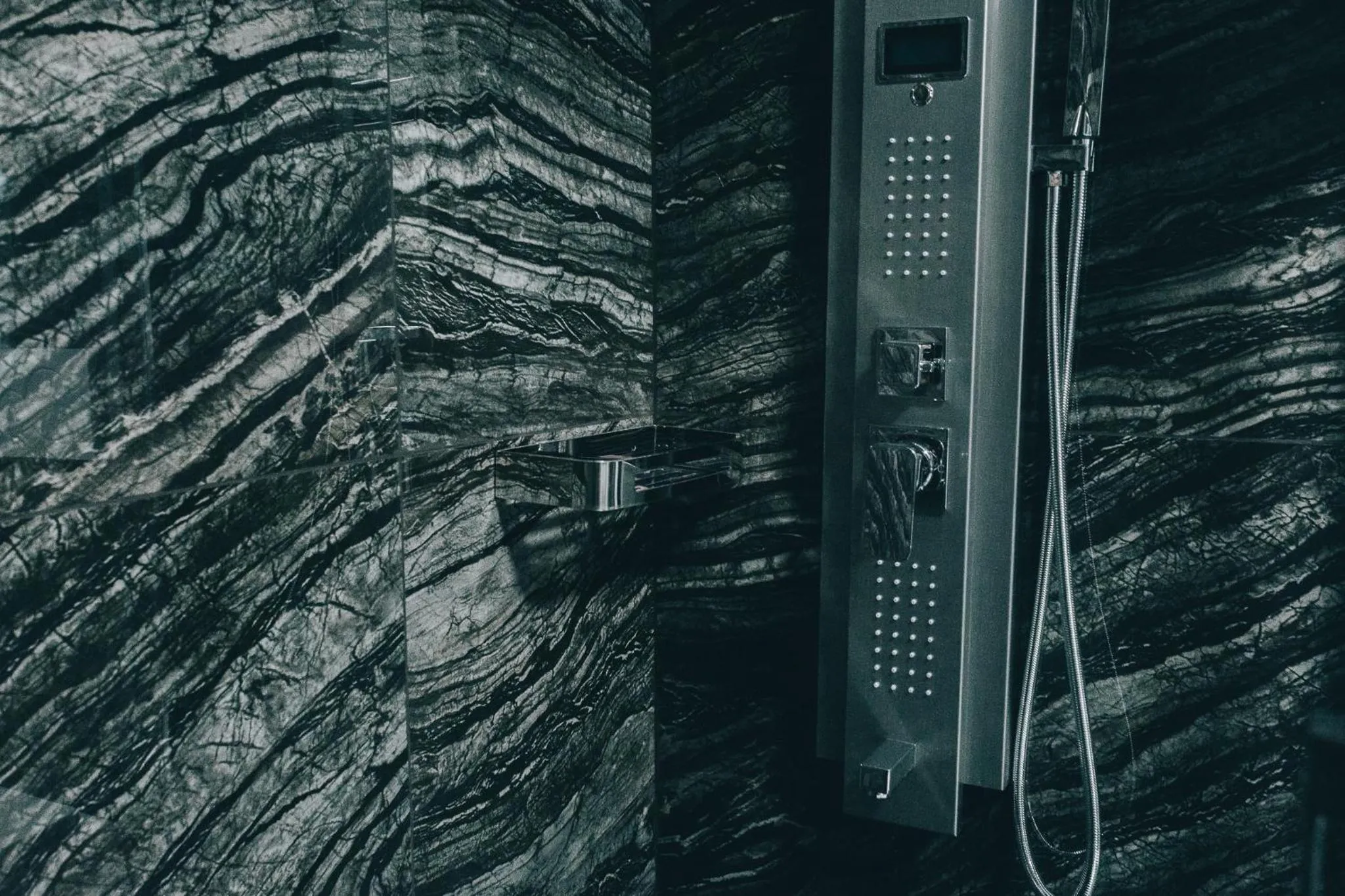 Bathroom in Gregorio VII Luxury Suites San Damaso