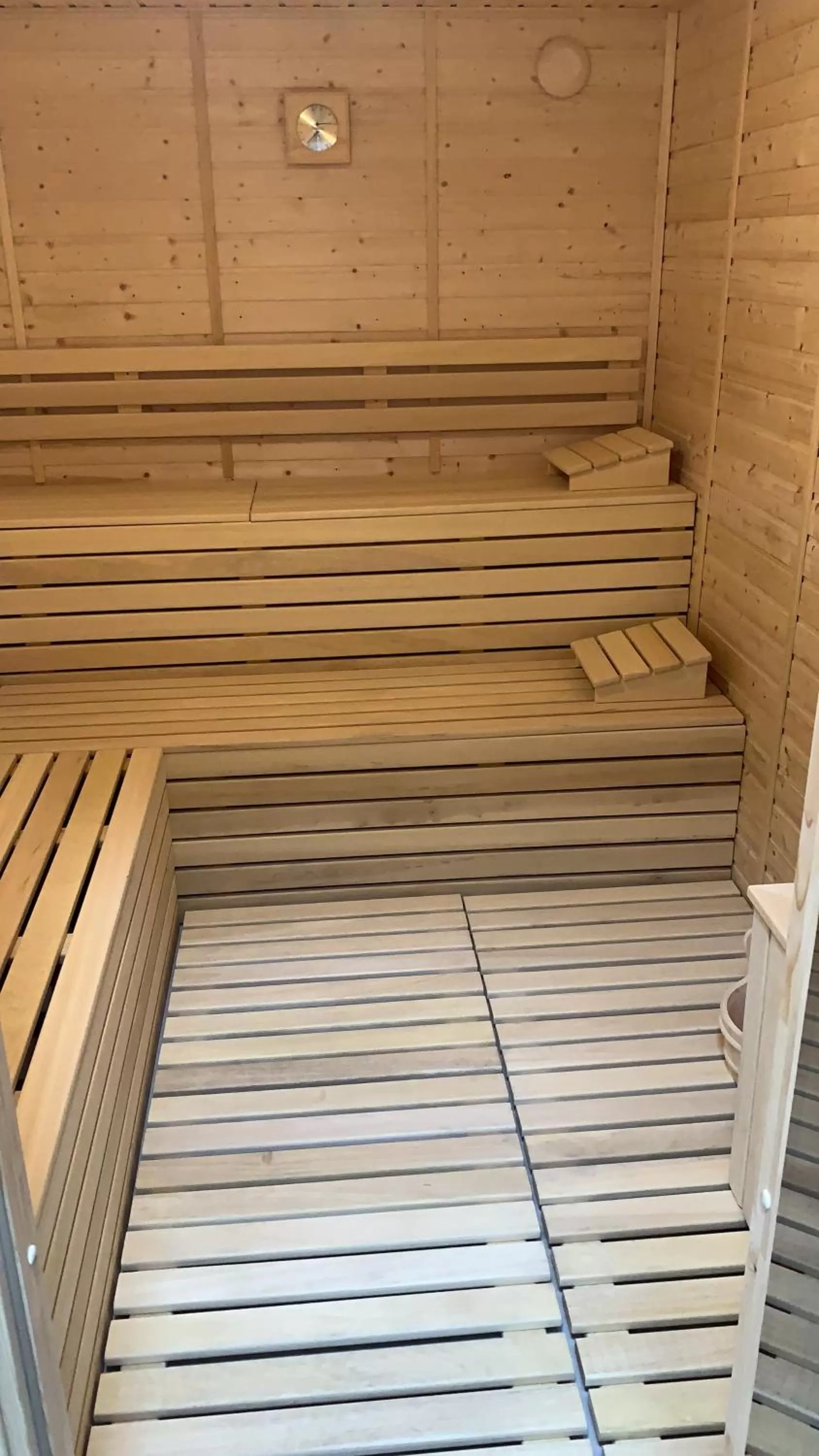 Sauna in Armenopolis - Adults Only