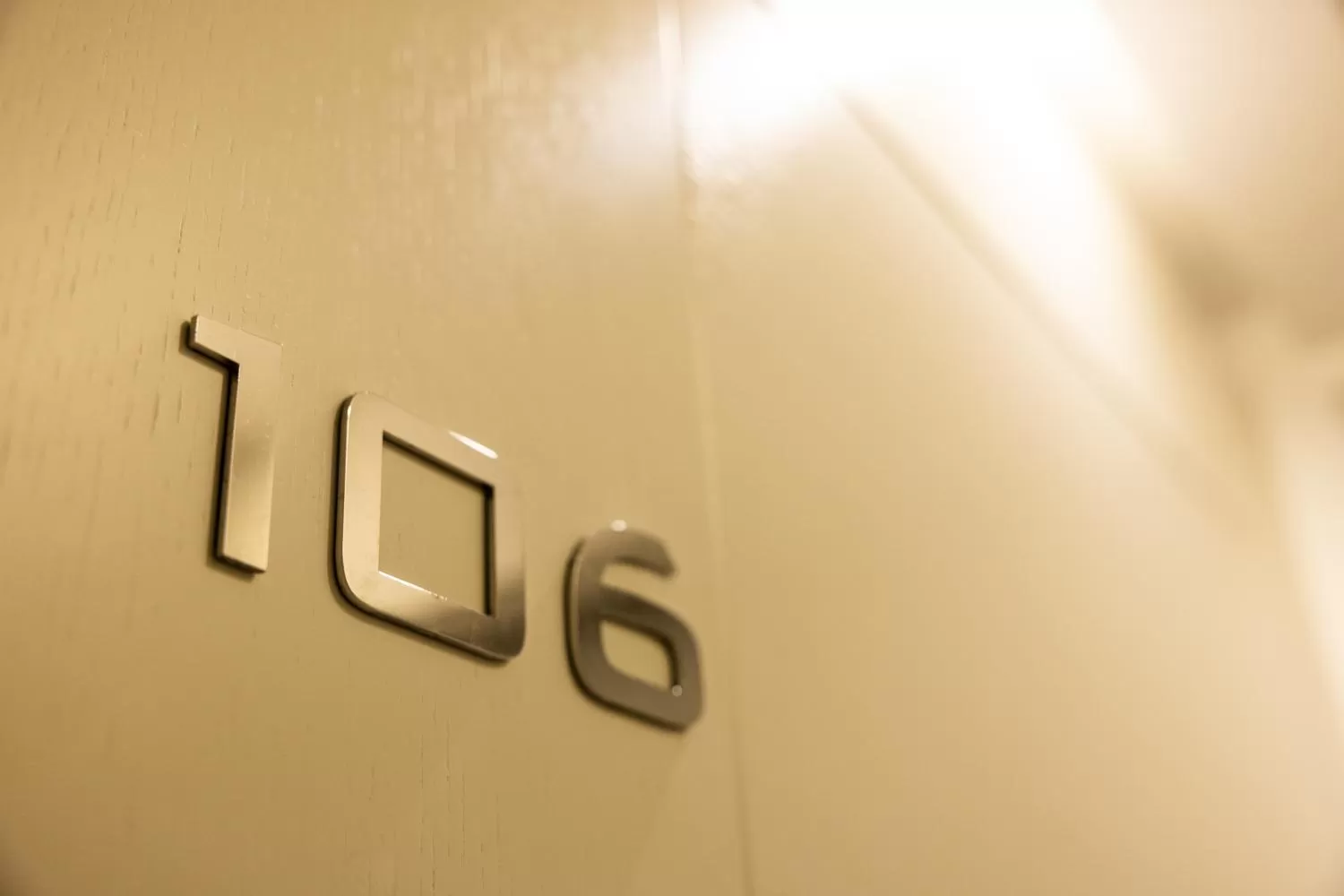 Text overlay in Baldinini Hotel