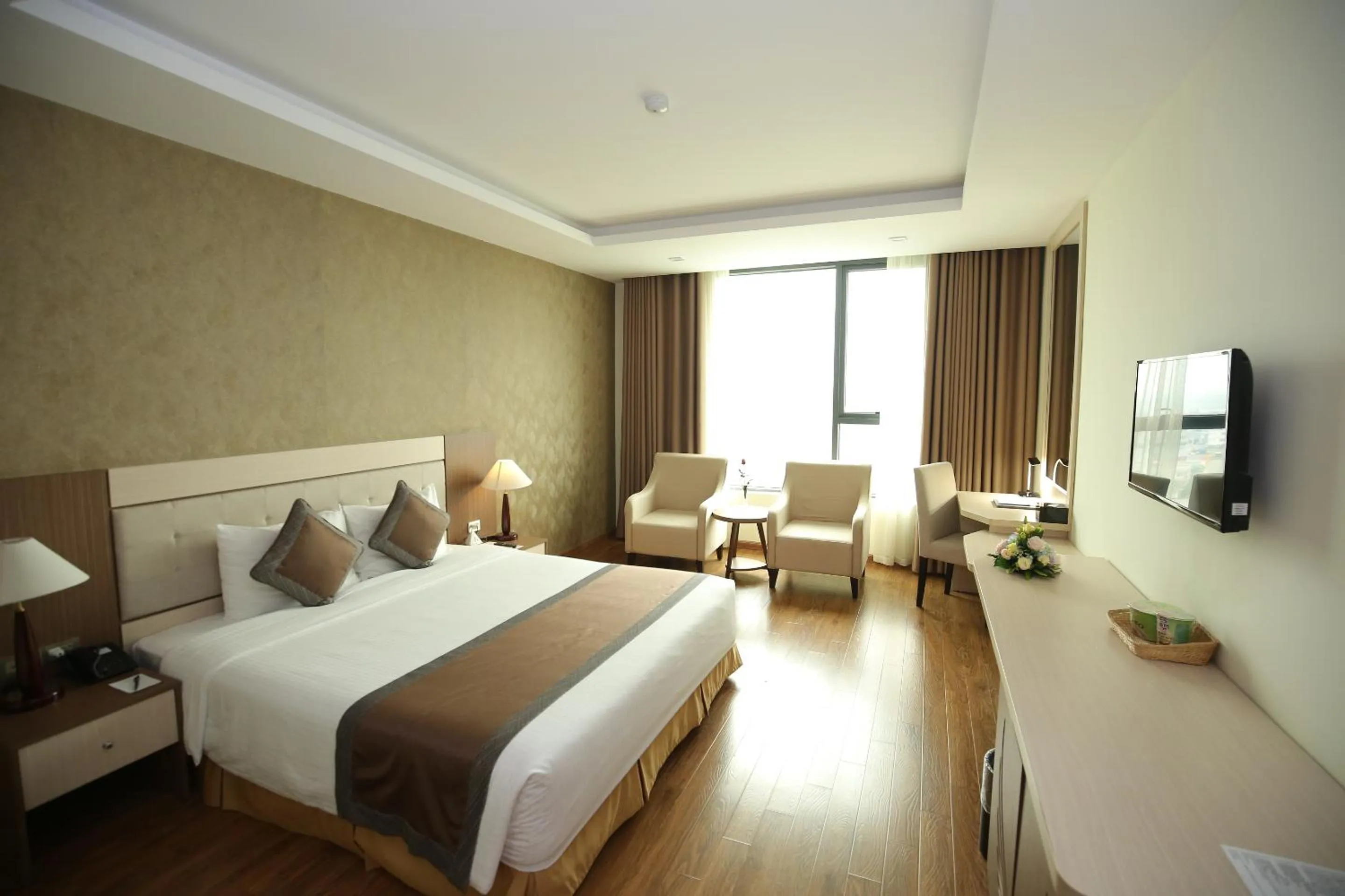 Bedroom, Bed in Muong Thanh Grand Thanh Hoa Hotel