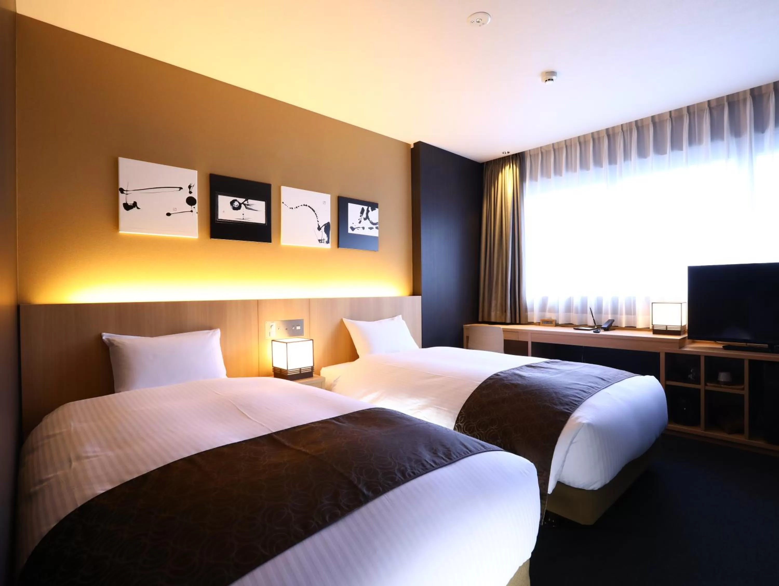 Bed in Hotel Wing International Kyoto - Shijo Karasuma
