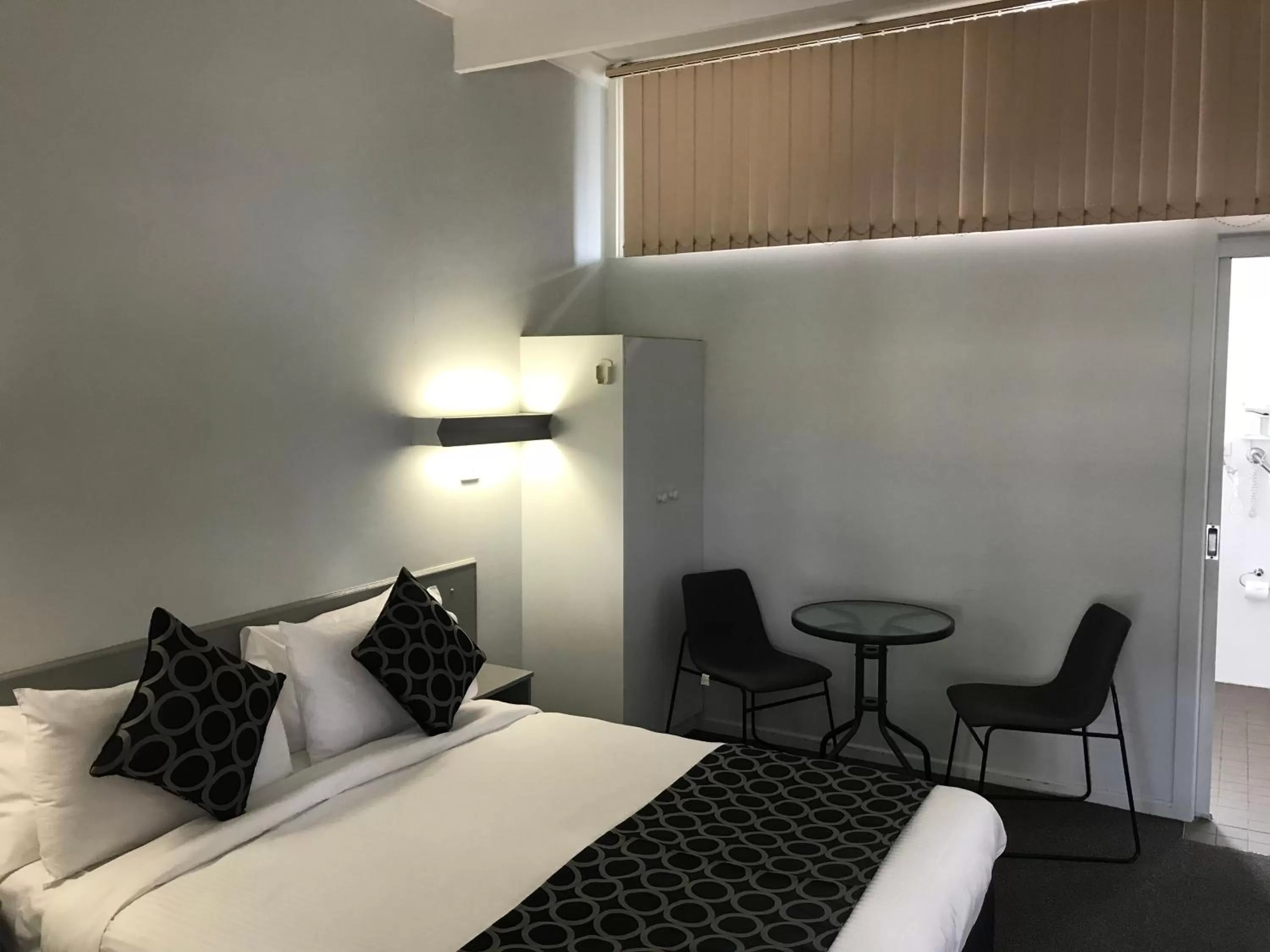 Bed in Coffs Shearwater Motel