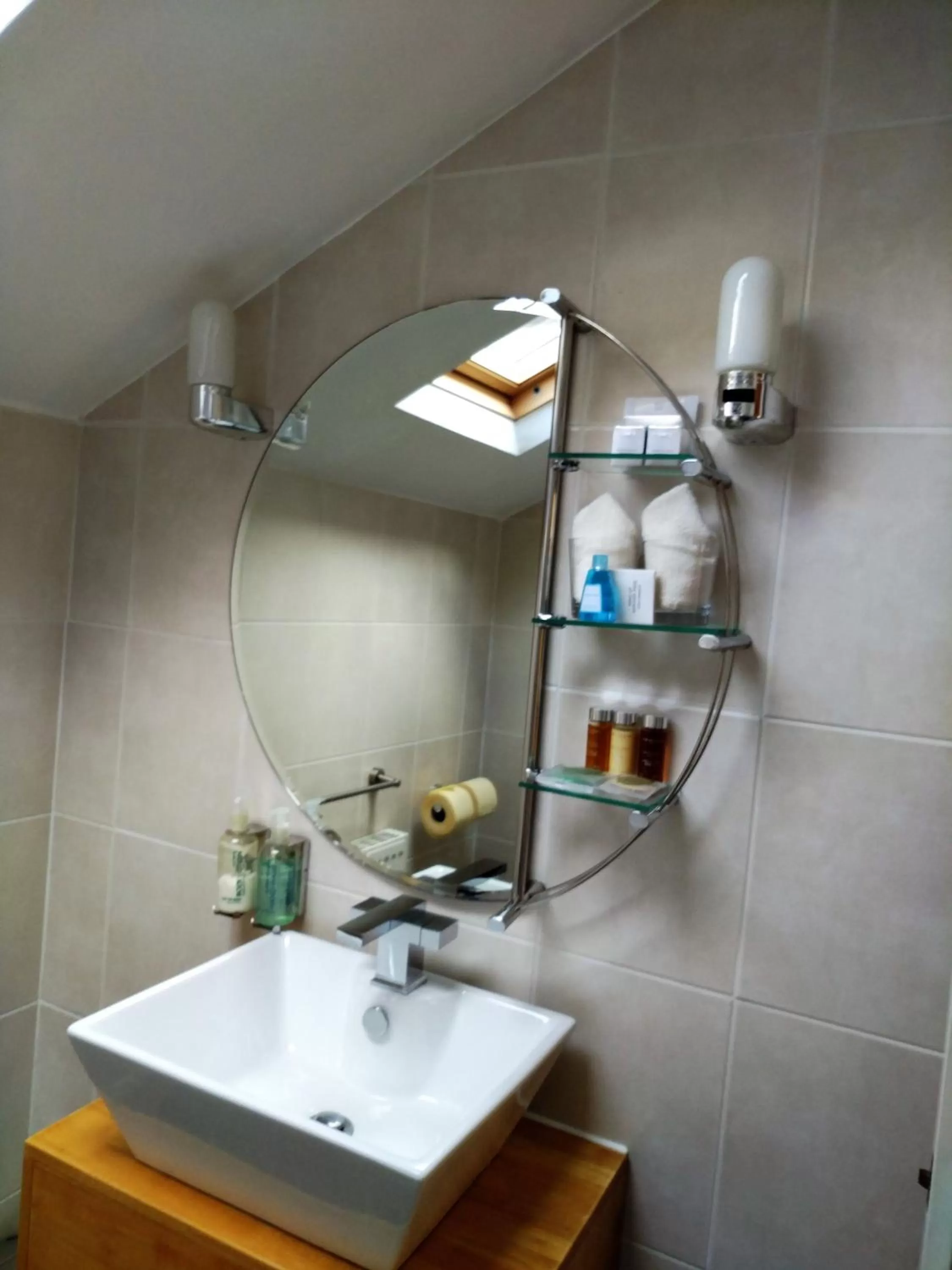 Toilet, Bathroom in Bay Tree House Southport, United Kingdom