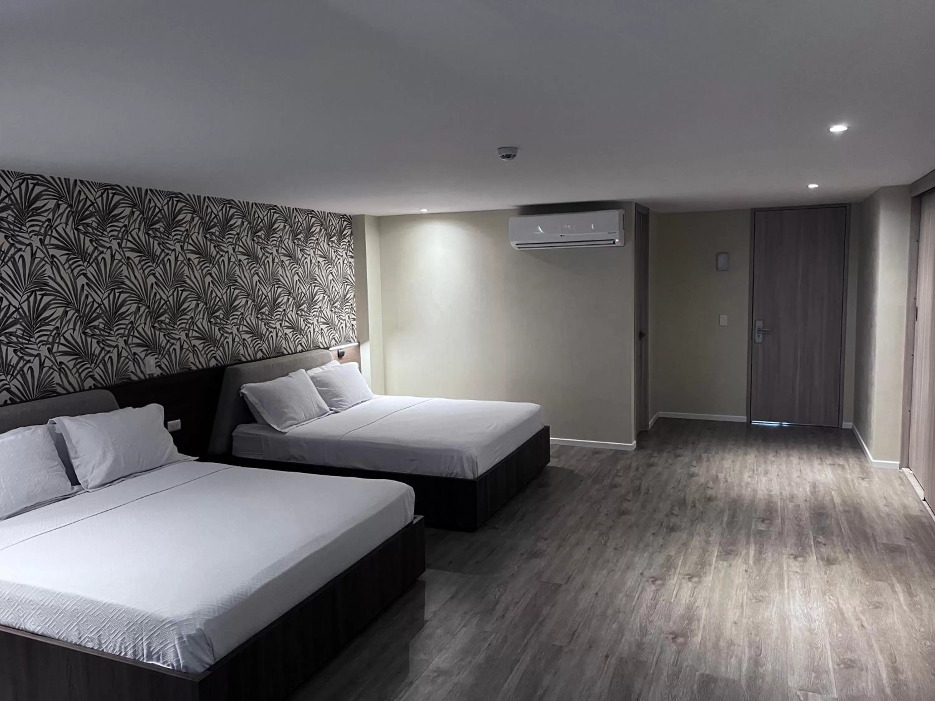 Photo of the whole room, Bed in Eslait Hotel & Apartamentos