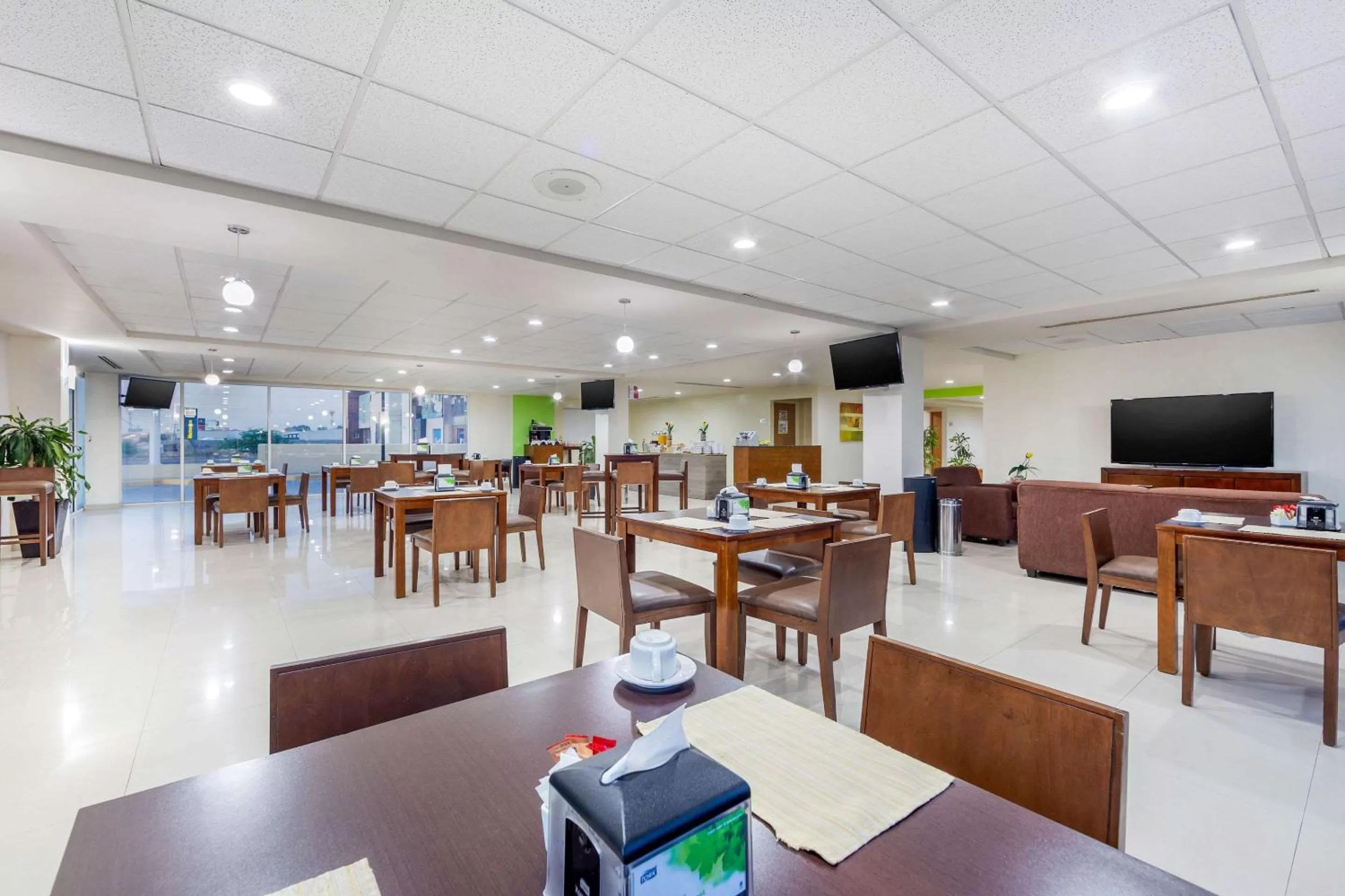 Restaurant/places to eat in Greenwood Hotel Torreón