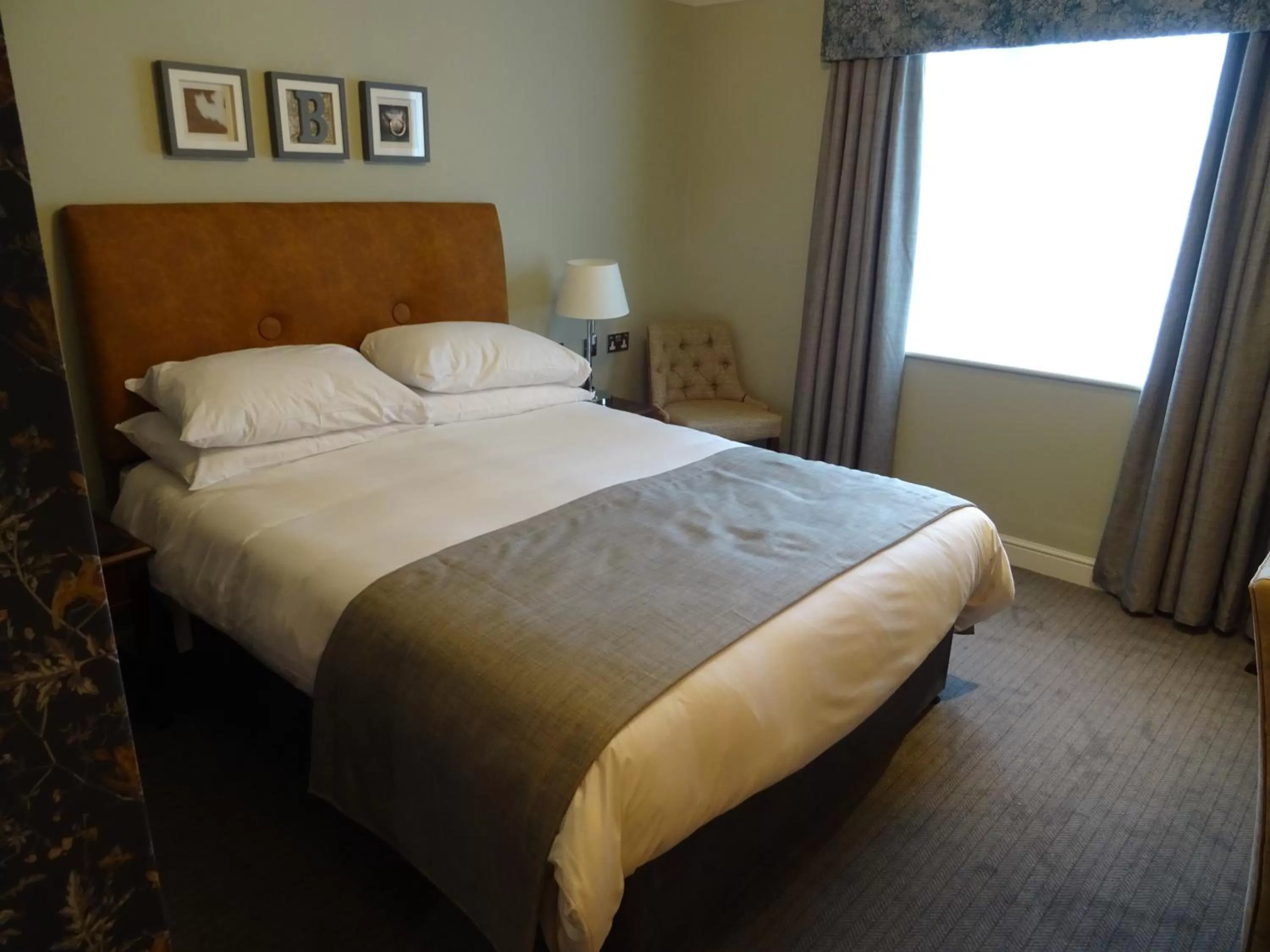 Bedroom, Bed in The Belmore