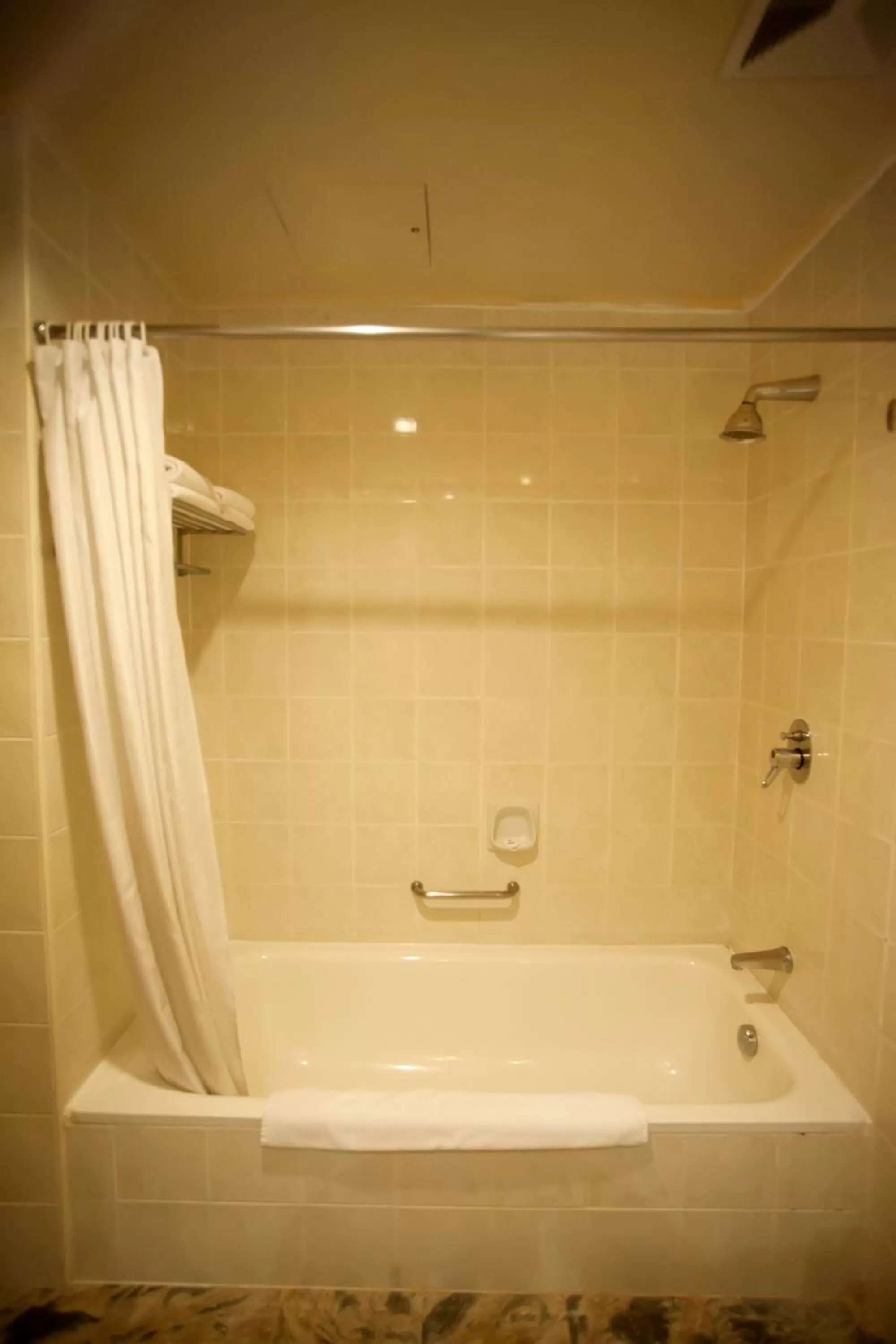 Bathroom in Phan Thiet Ocean Dunes Resort