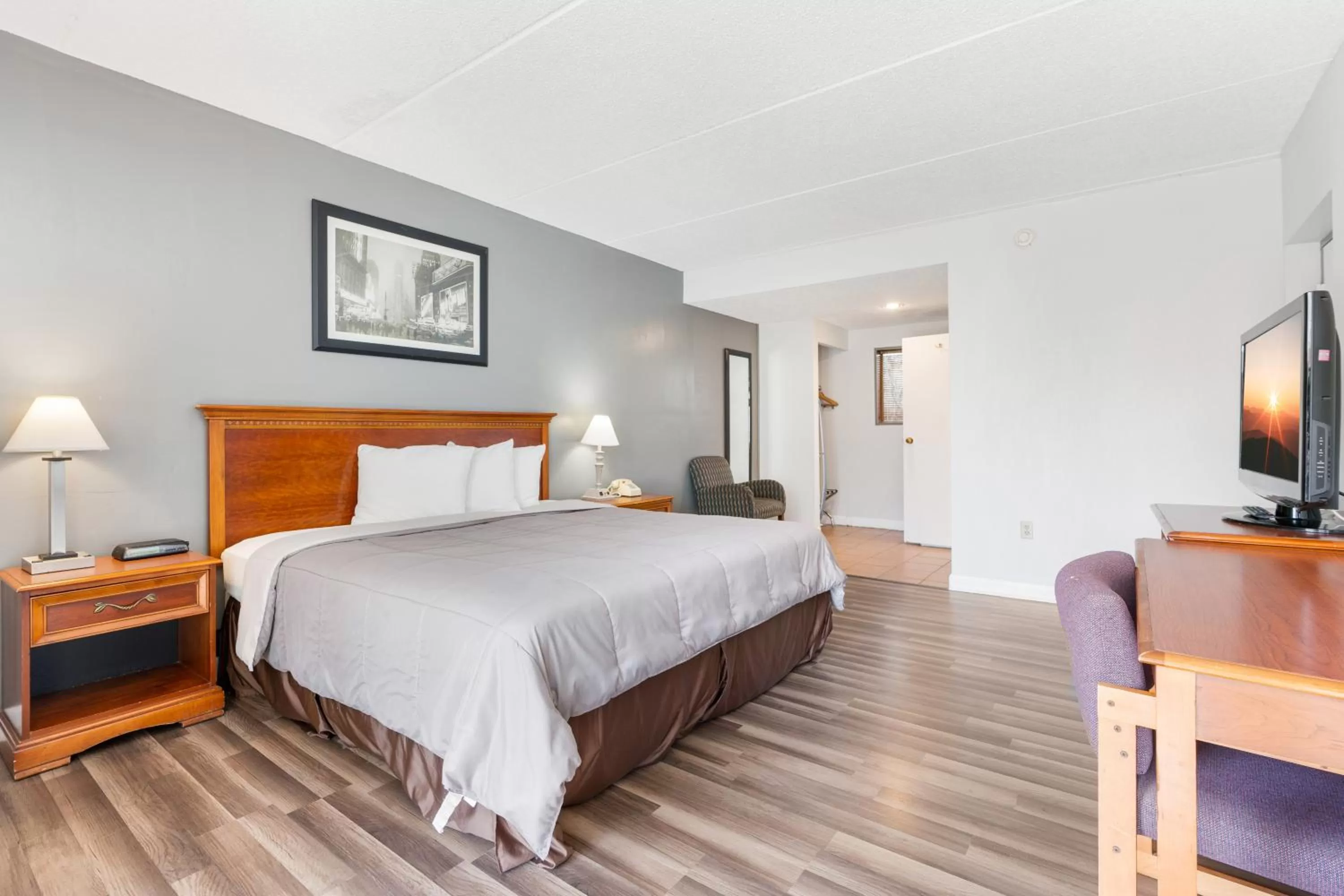 Bed in FairBridge Inn and Suites West Point