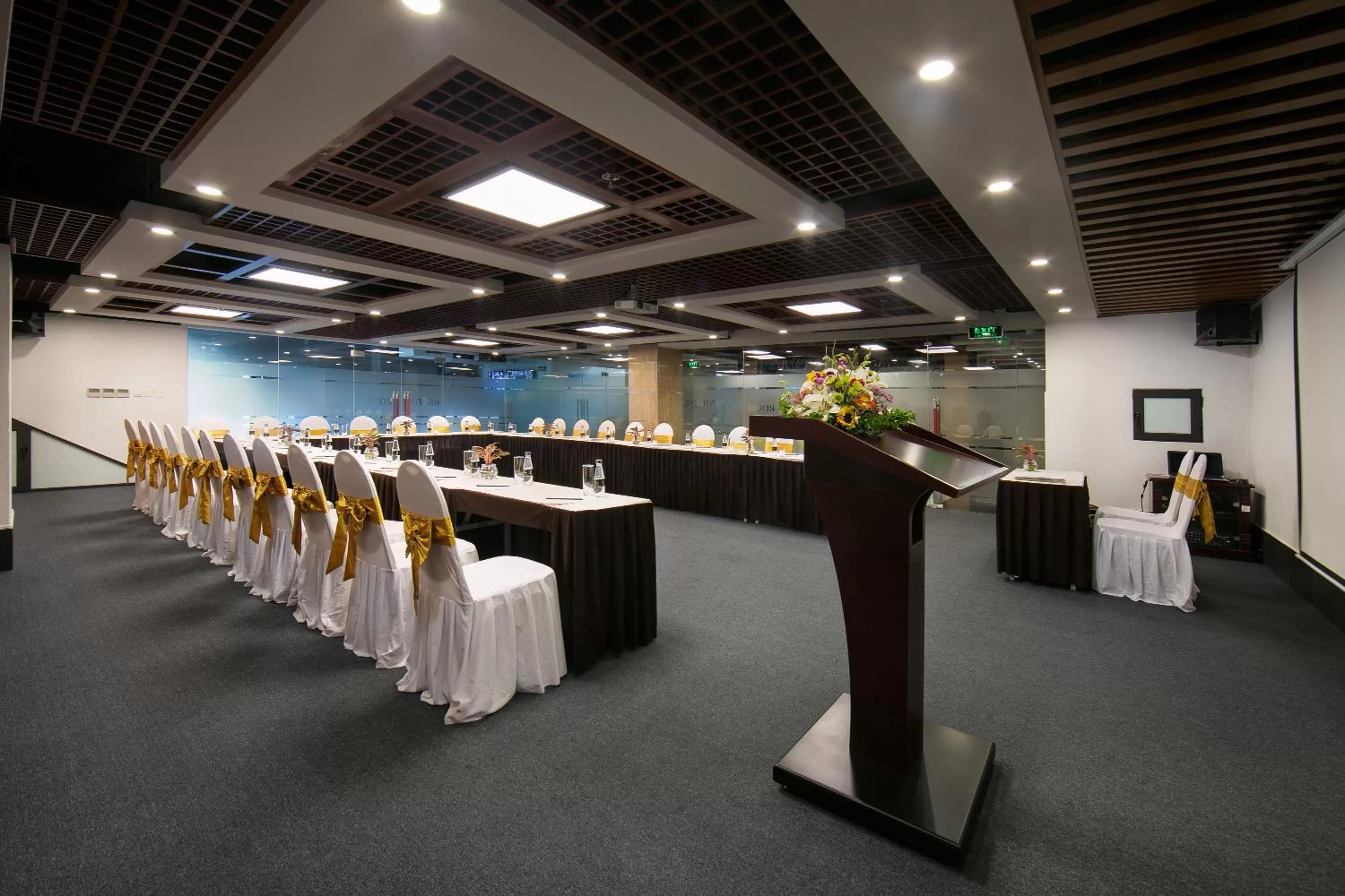 Business facilities in Grandiose Hotel & Spa