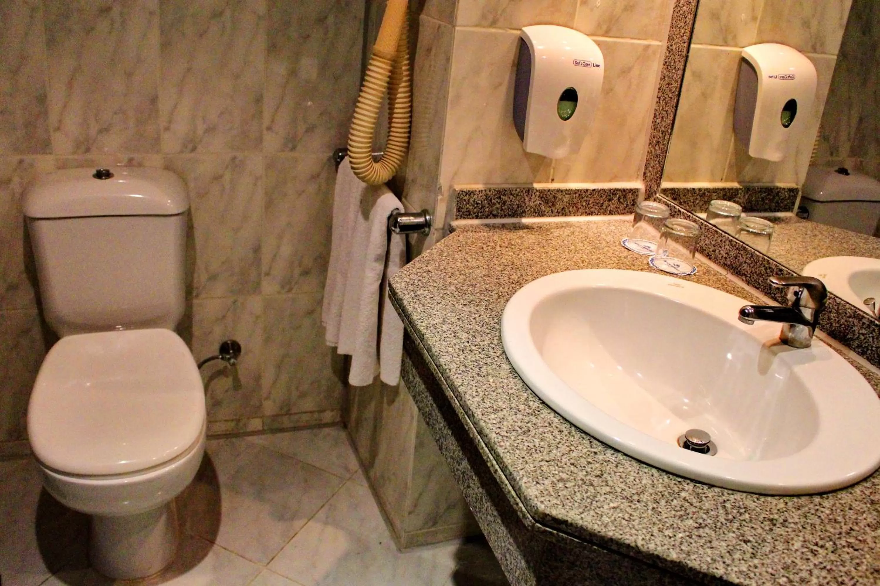 Palm Beach Resort Families and Couples only