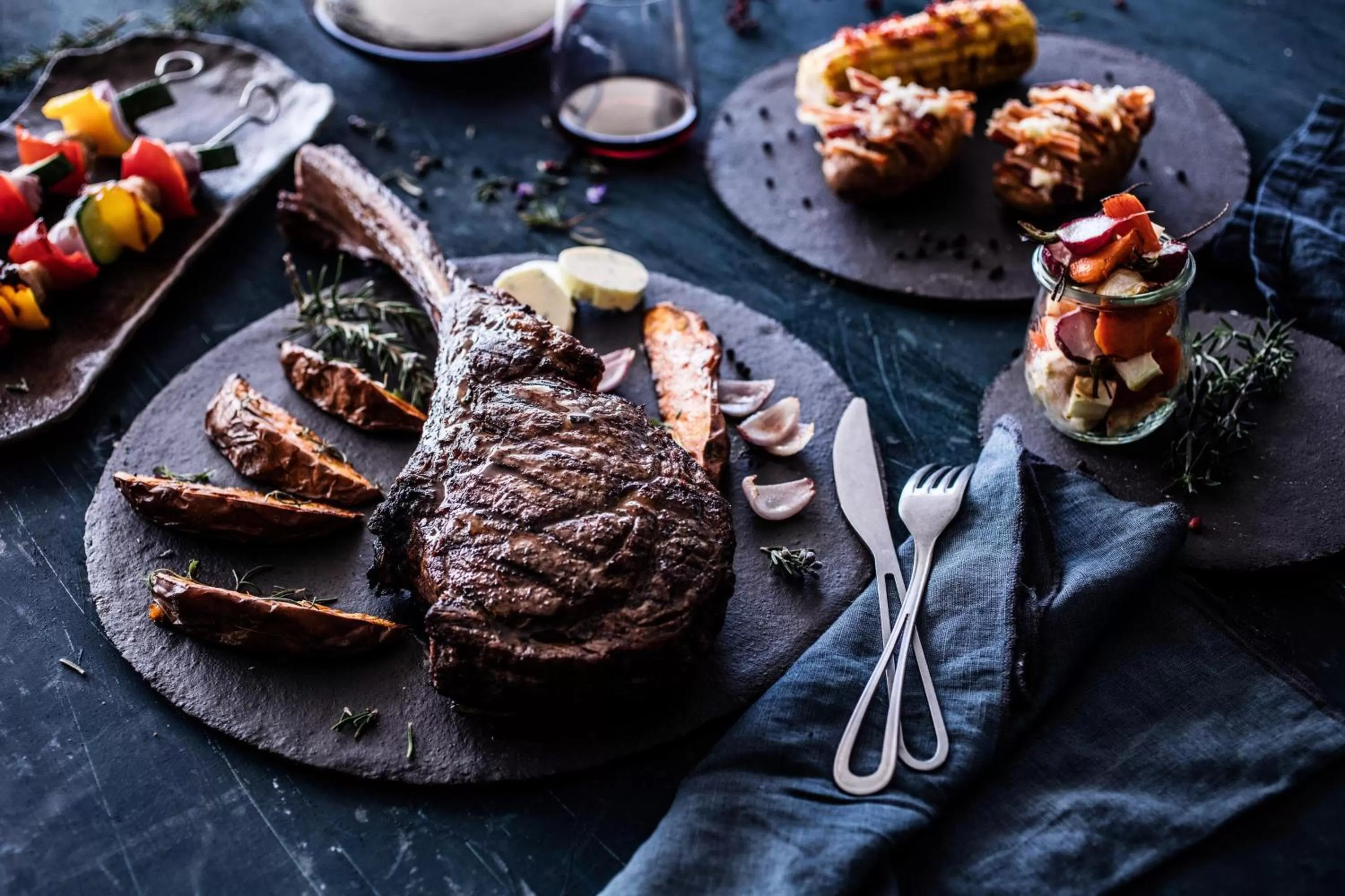 Restaurant/places to eat in Le Meridien Lav Split