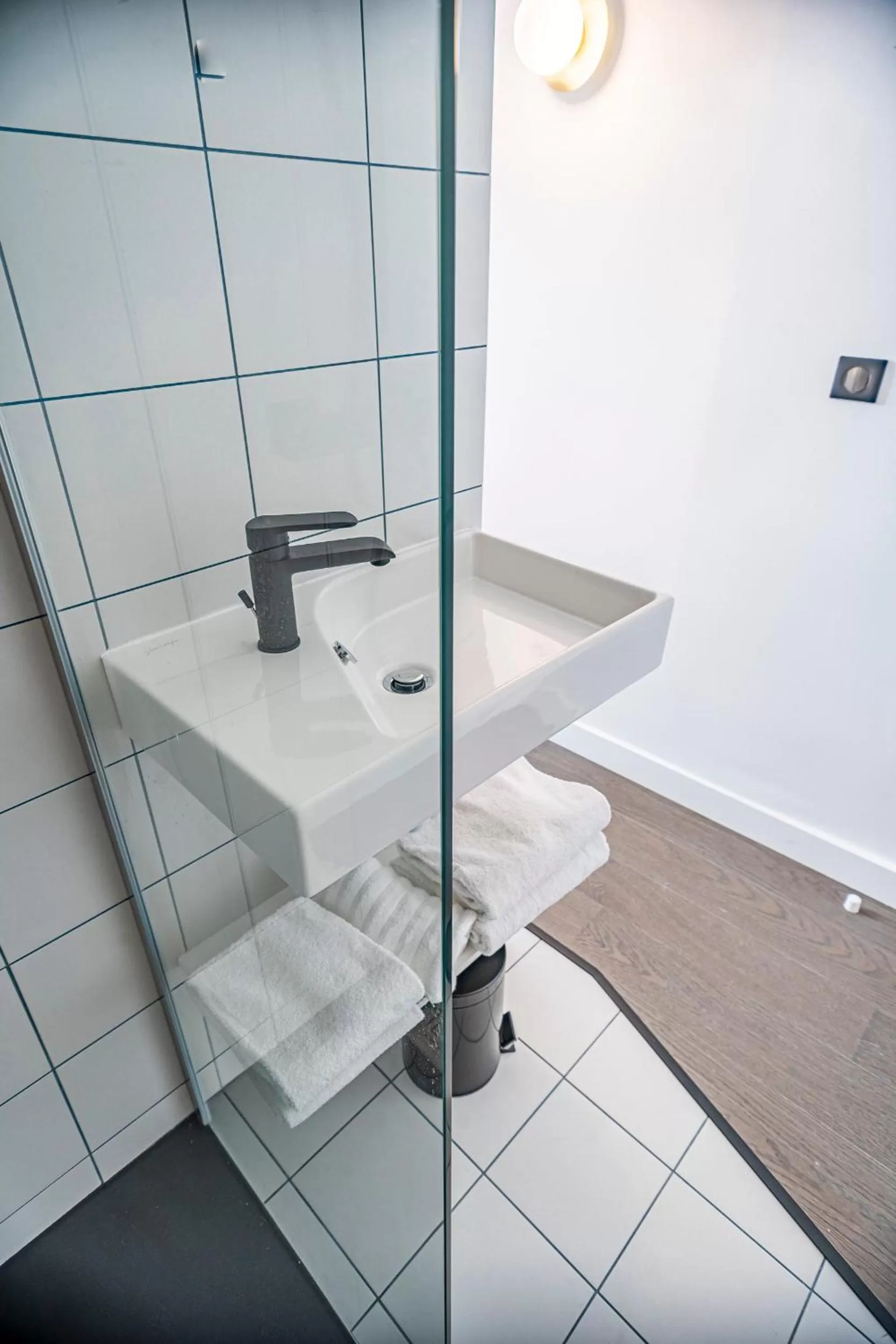 Bathroom in Monsieur Miot Concept Hotel - Bastia centre