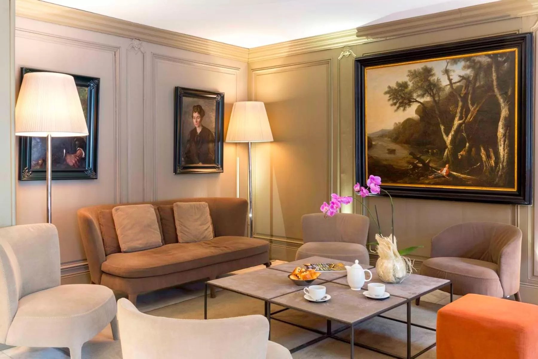 Lobby or reception in Hôtel Régent Contades