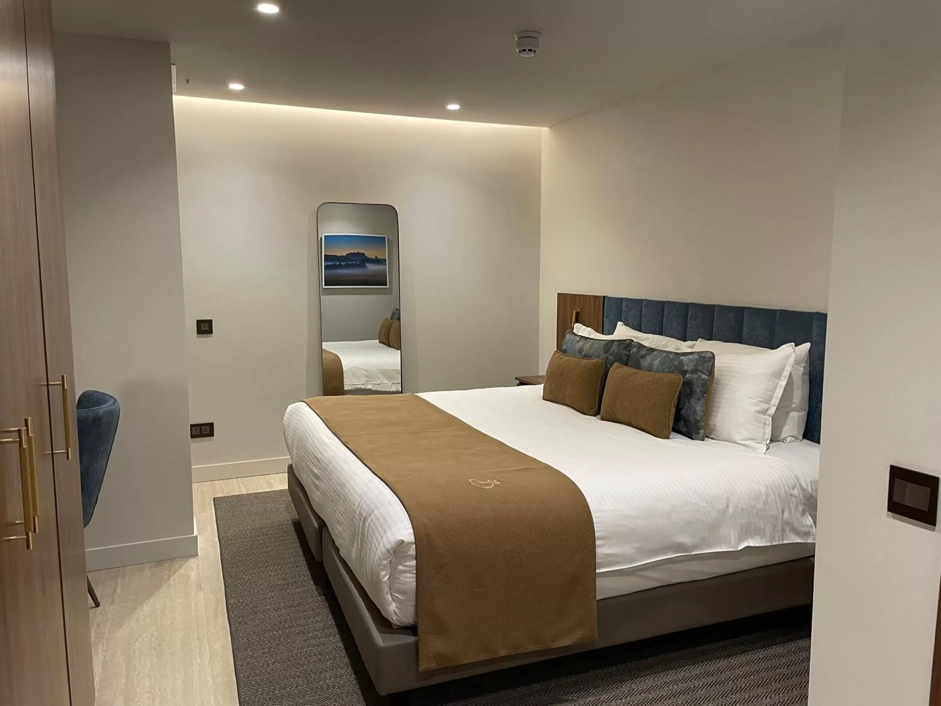 Photo of the whole room, Bed in The Duke Boutique Hotel