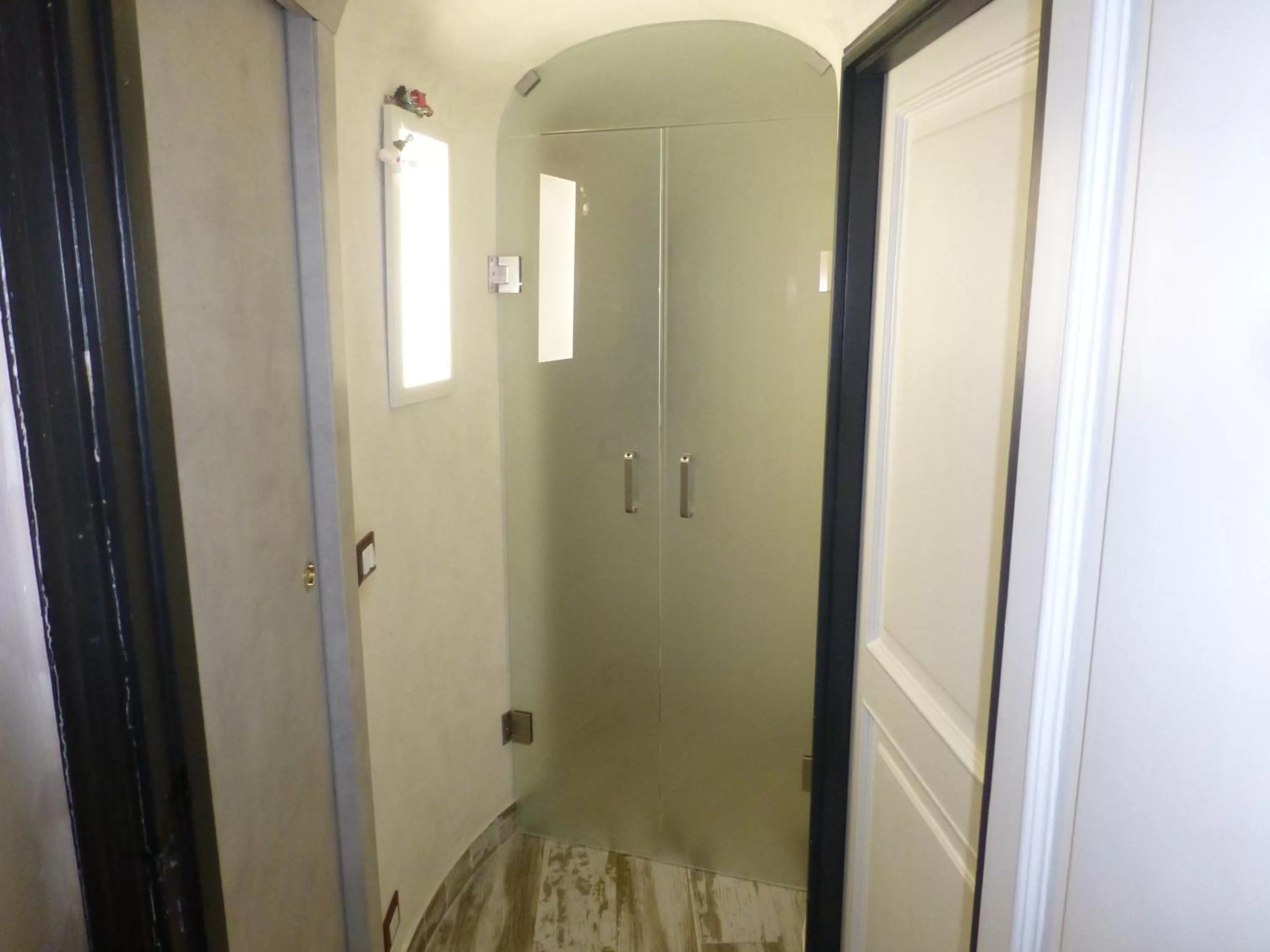 Facade/entrance, Bathroom in SALOTTO SUL MARE