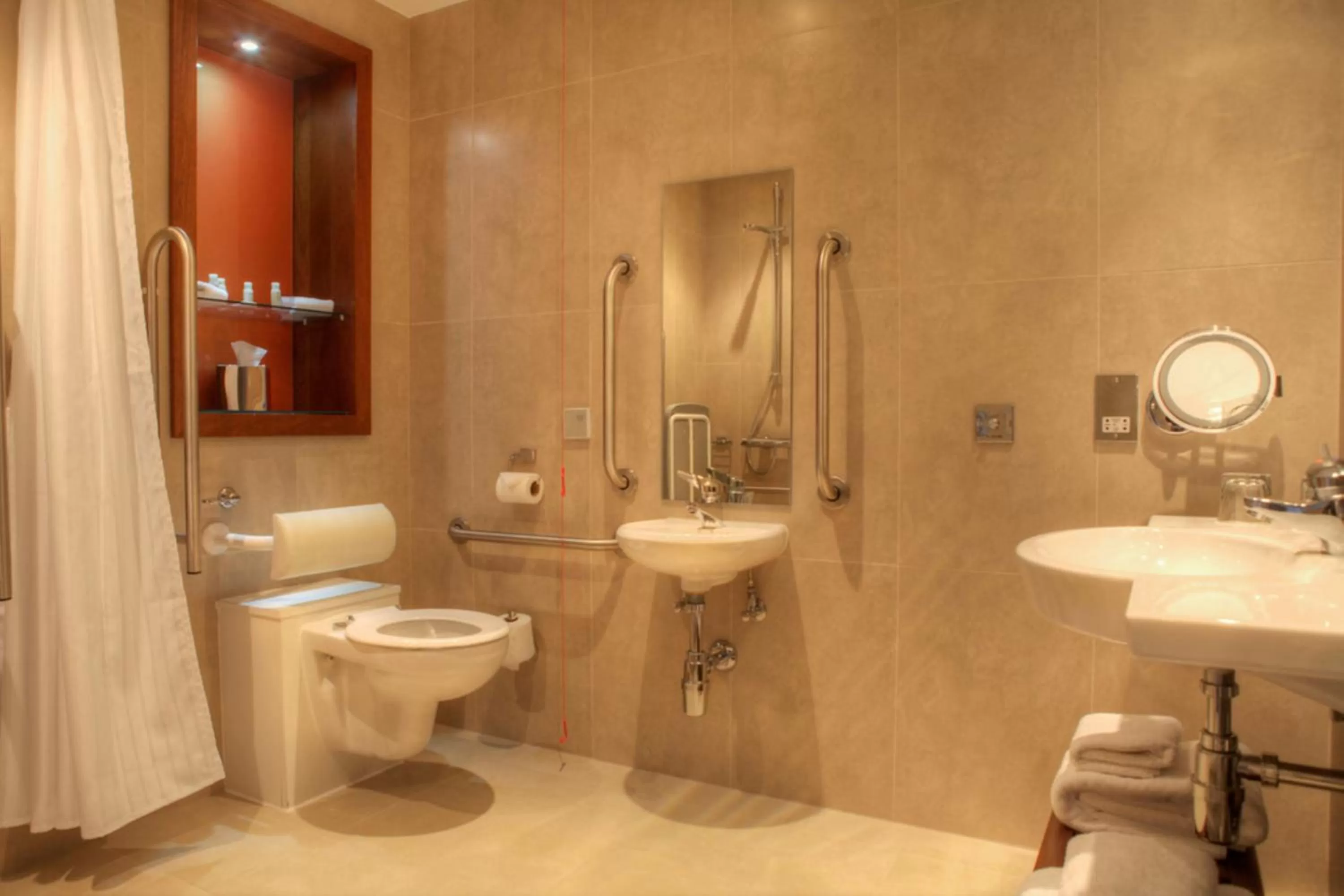 Standard King Room - Accessible in Hotel Indigo Glasgow by IHG