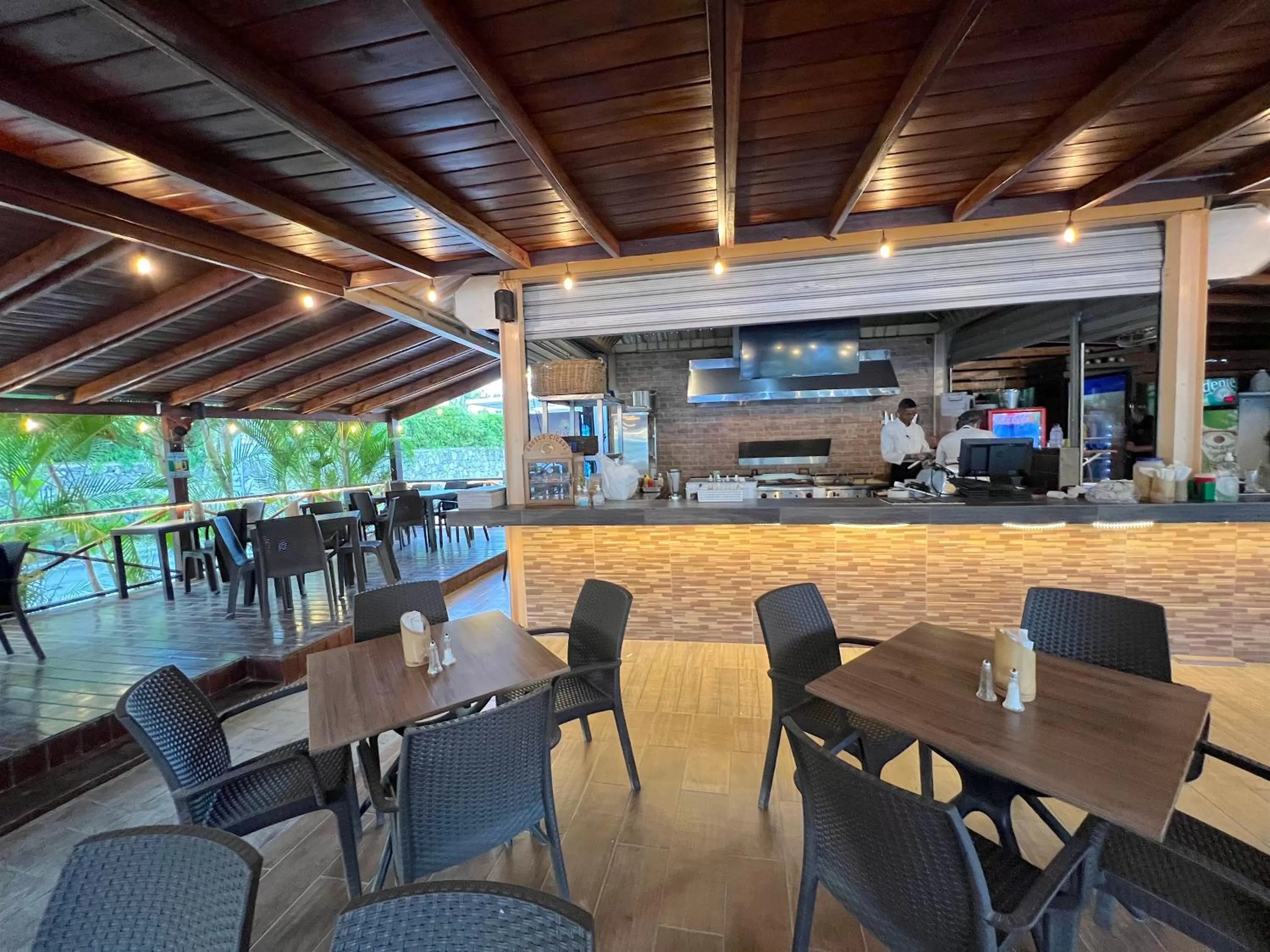 Restaurant/Places to Eat in SOL CARIBE SUITES - PLAYA LOS CORALES - beach club, wifi, swimming pool