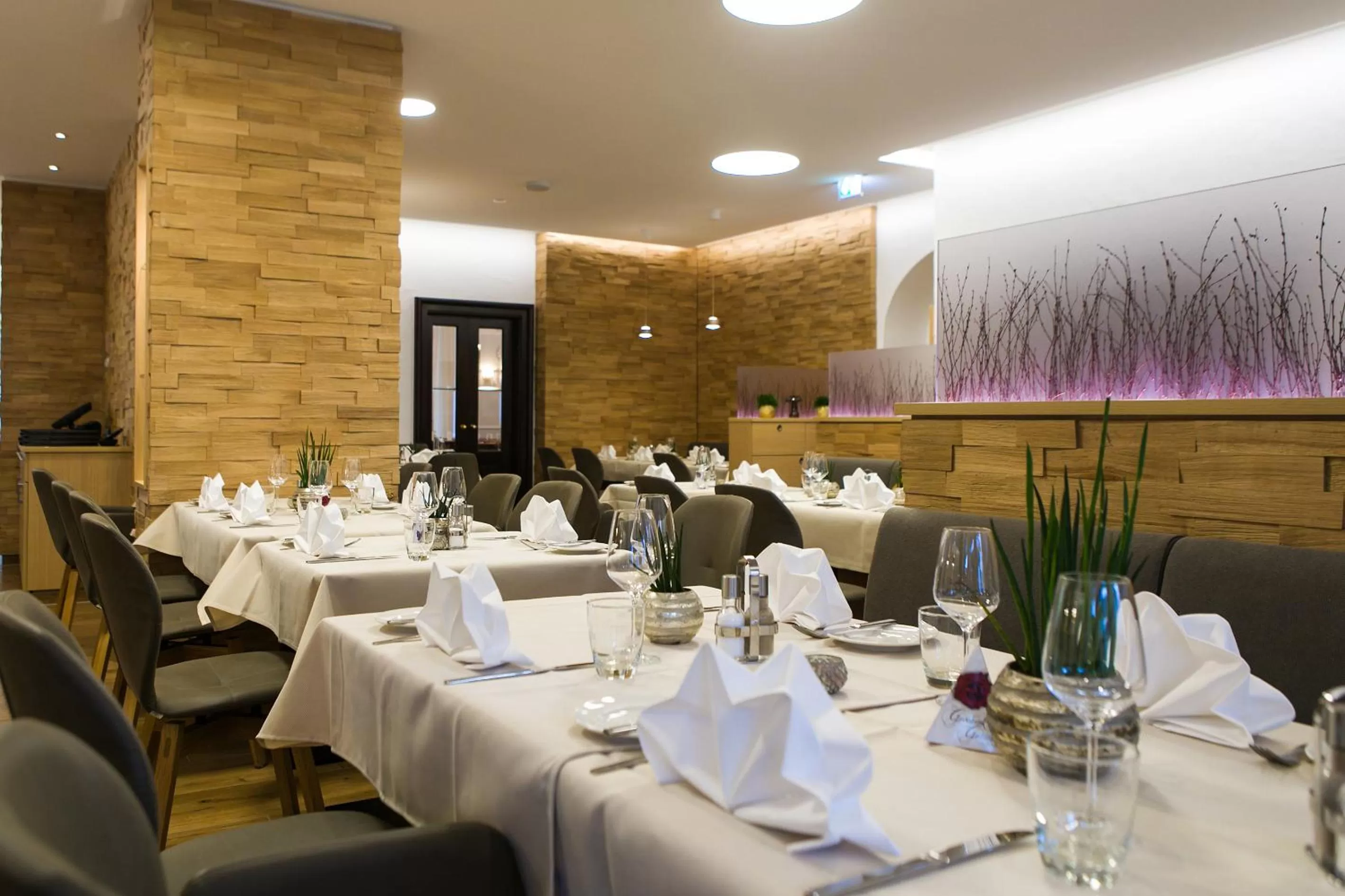 Restaurant/places to eat in Hotel & Restaurant Goldener Pflug