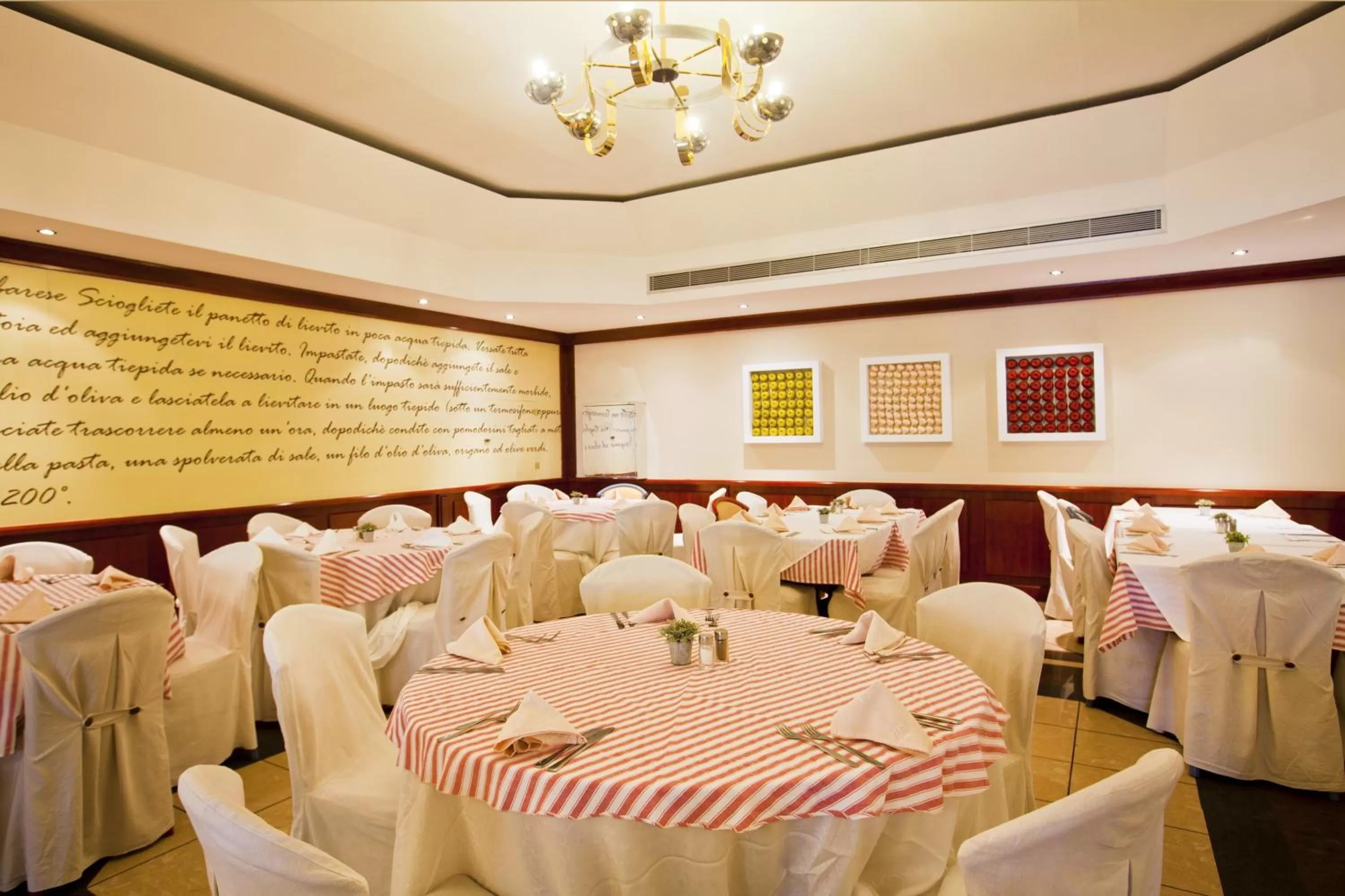 Restaurant/places to eat in Kipriotis Village Resort