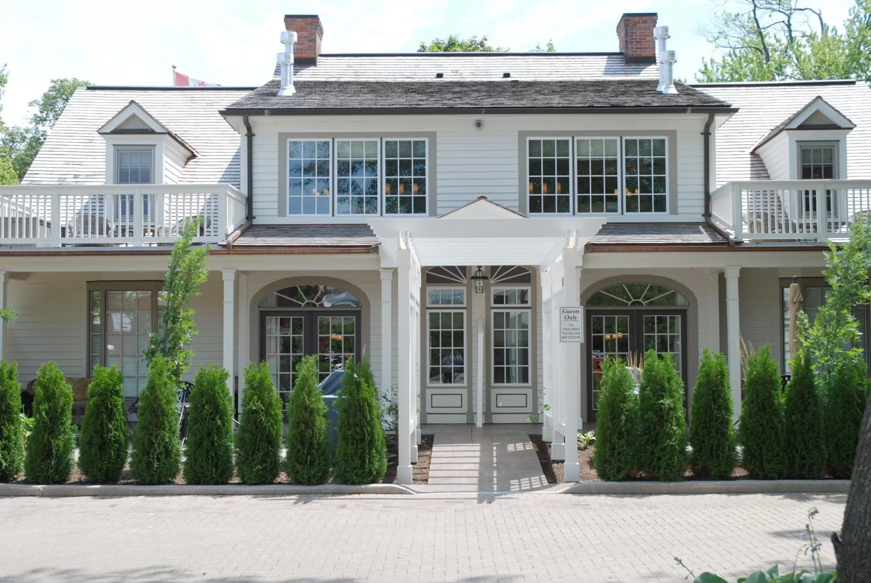 Facade/entrance in 124 on Queen Hotel & Spa