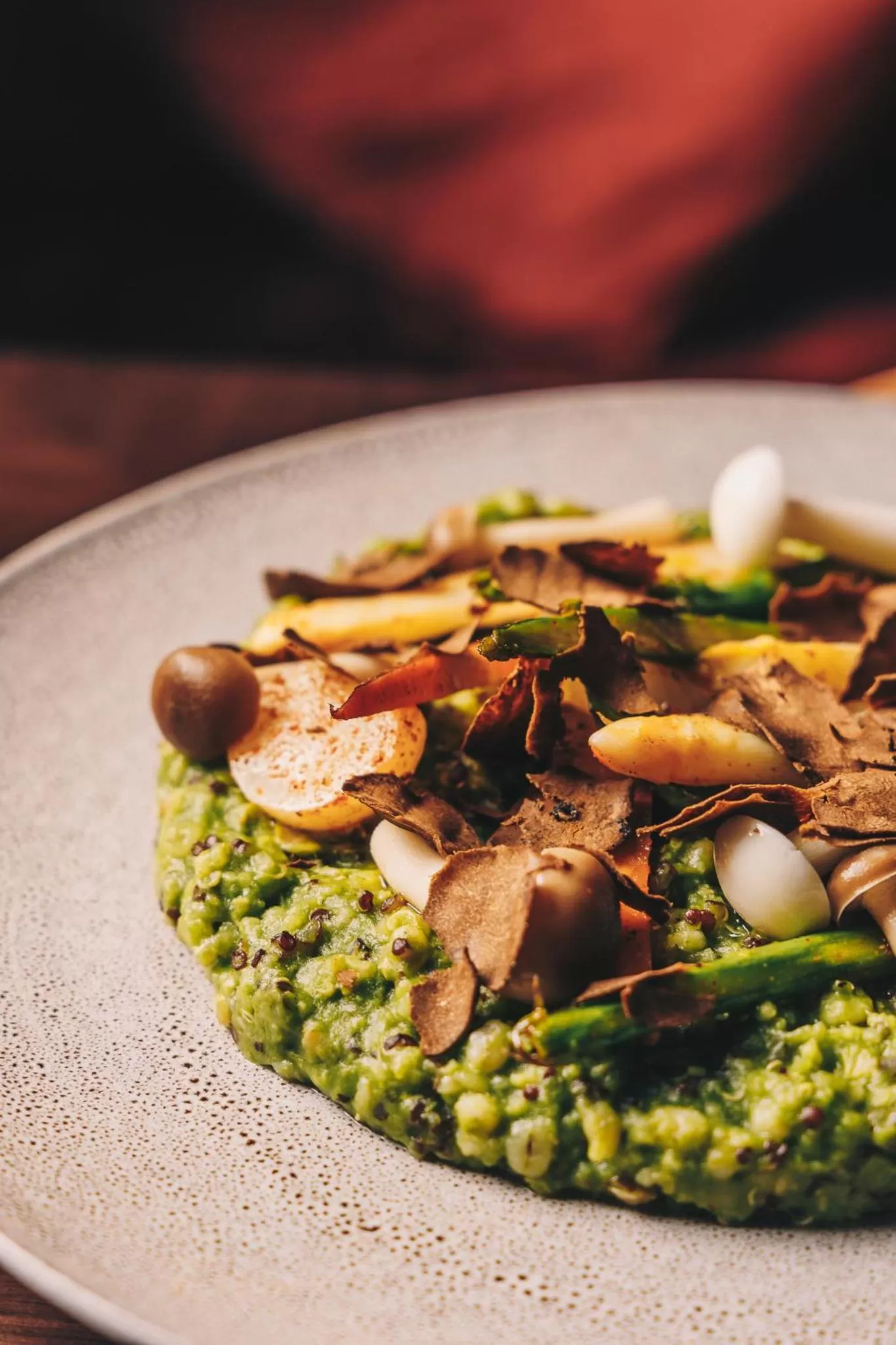 Restaurant/places to eat in JA Lake View Hotel, Dubai