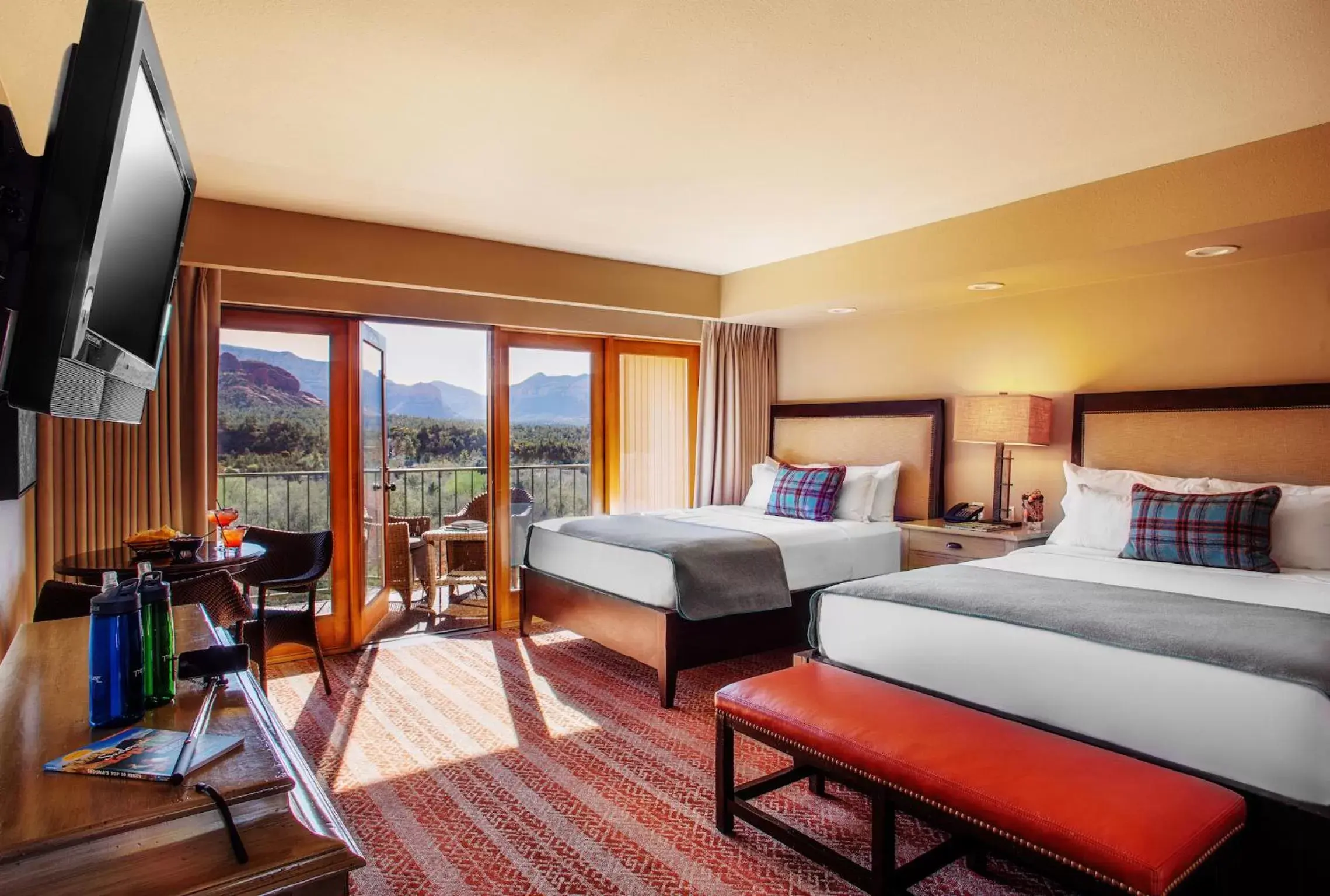 Red Rock Deluxe Two Queen Room in The Cliffs Red Rock Deluxe Two Queen Room in The Cliffs