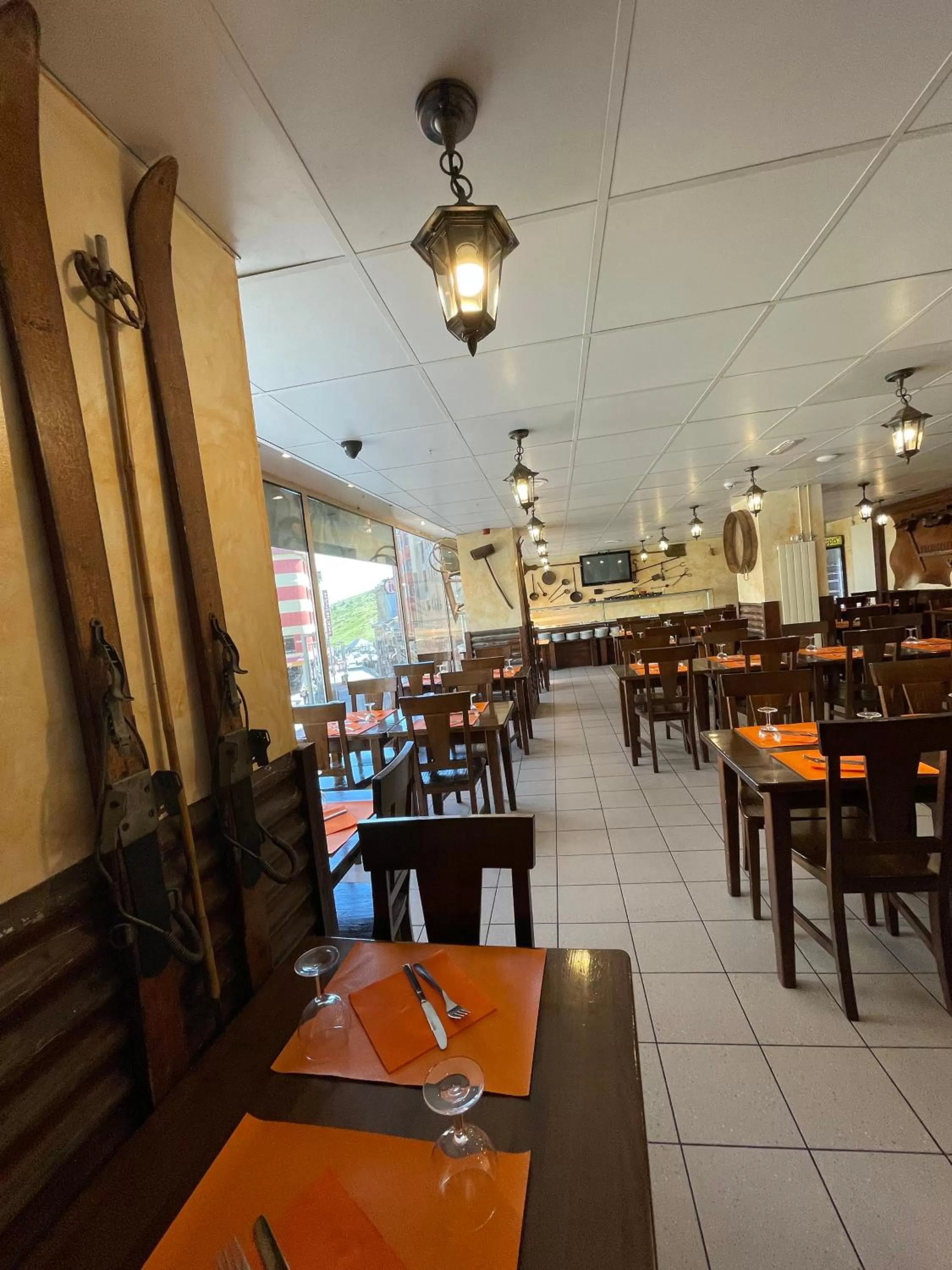 Restaurant/places to eat in Hotel Cims Pas de La Casa