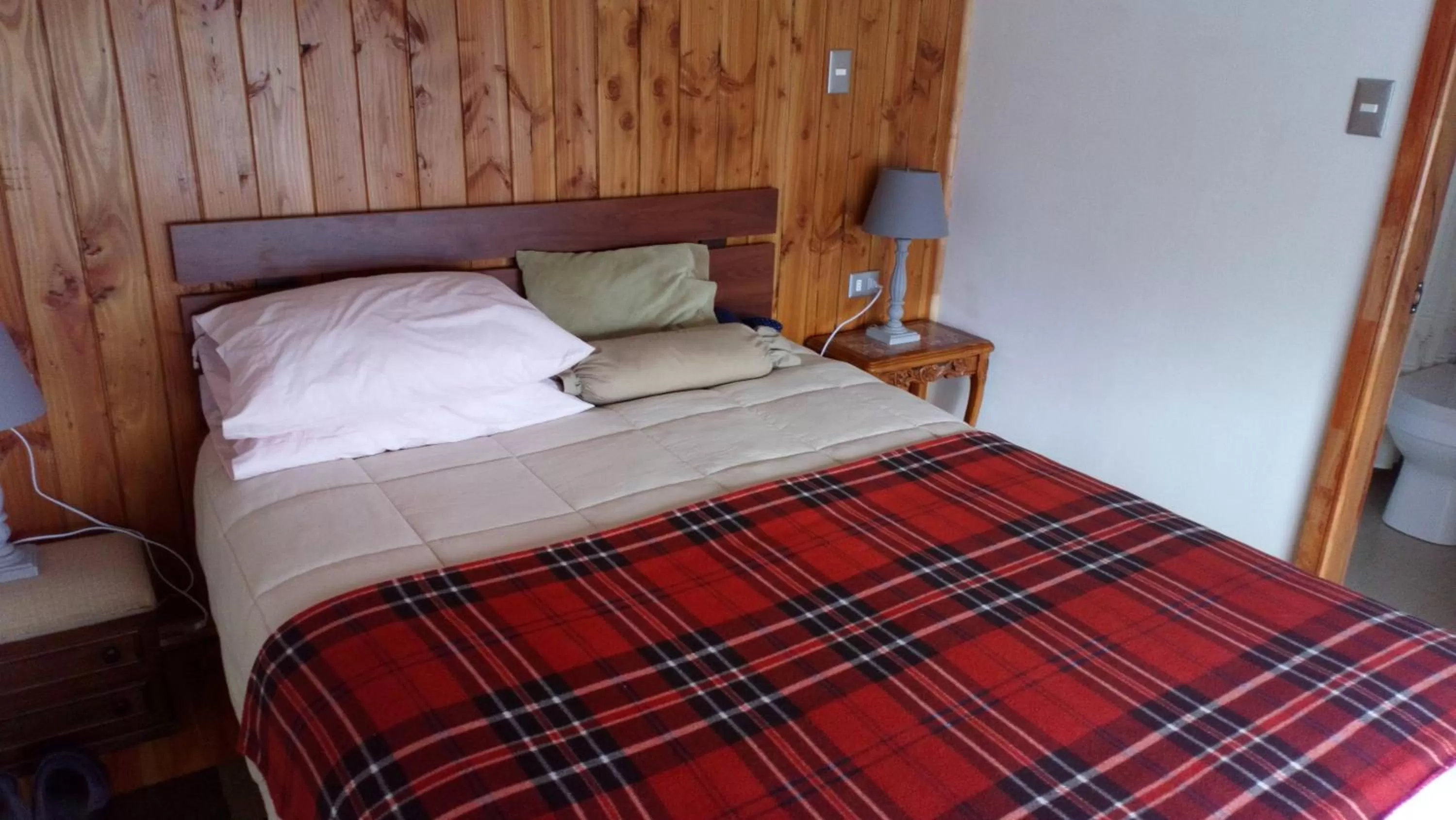 Bed in Hostal Parcela 47 villarrica