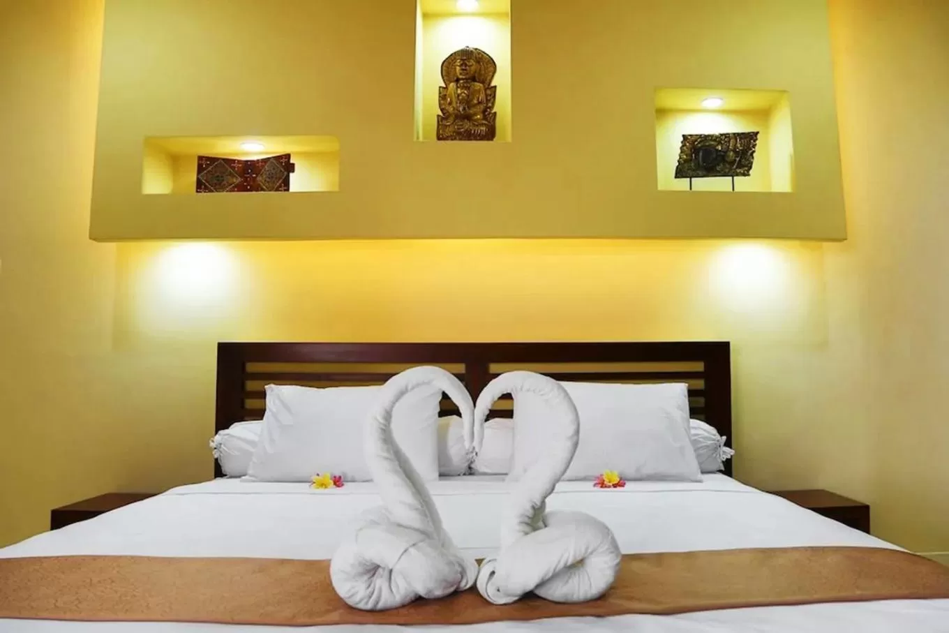 Bed in Mala Garden Resort and Spa