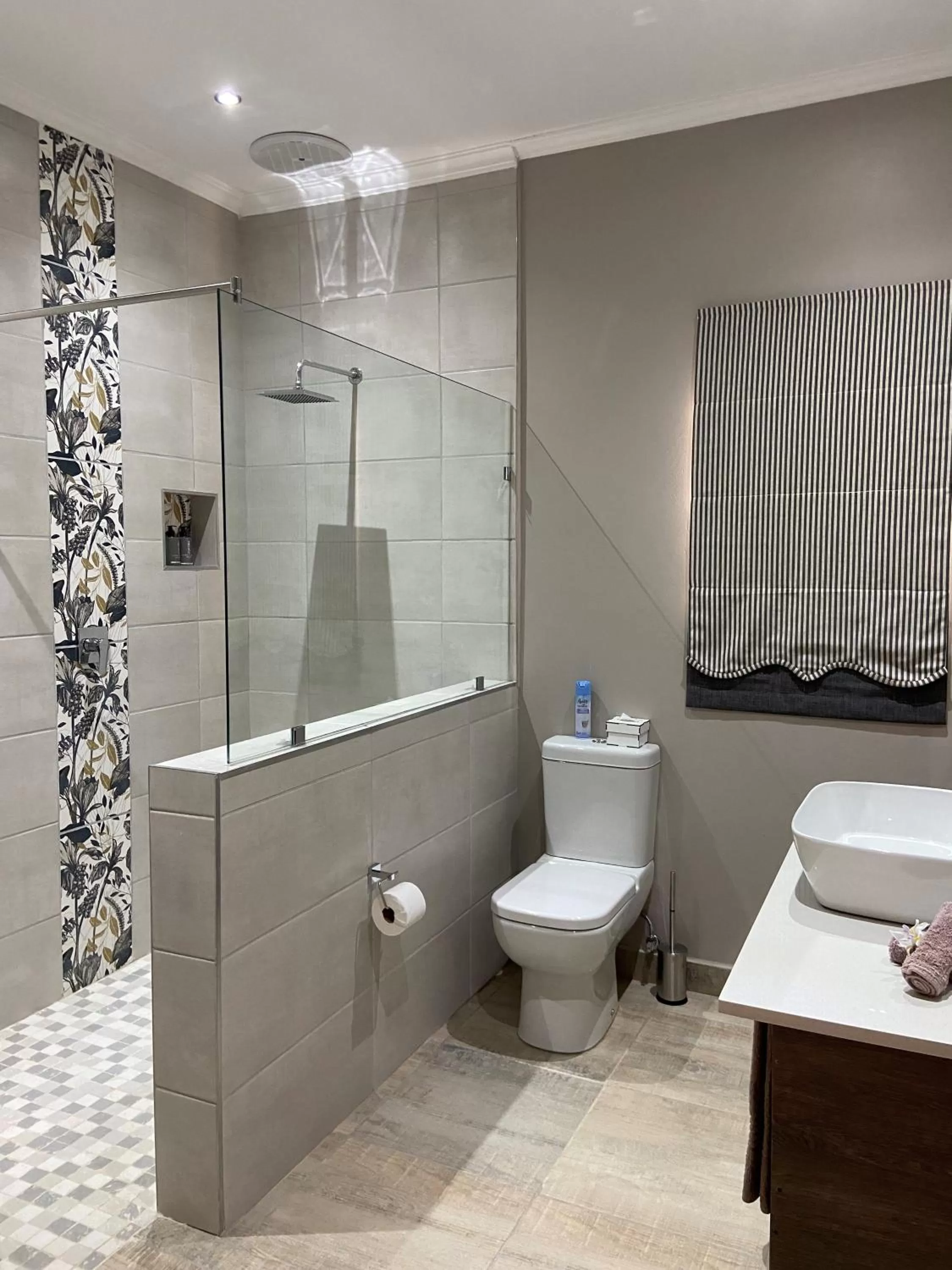 Bathroom in Nut Grove Boutique Hotel