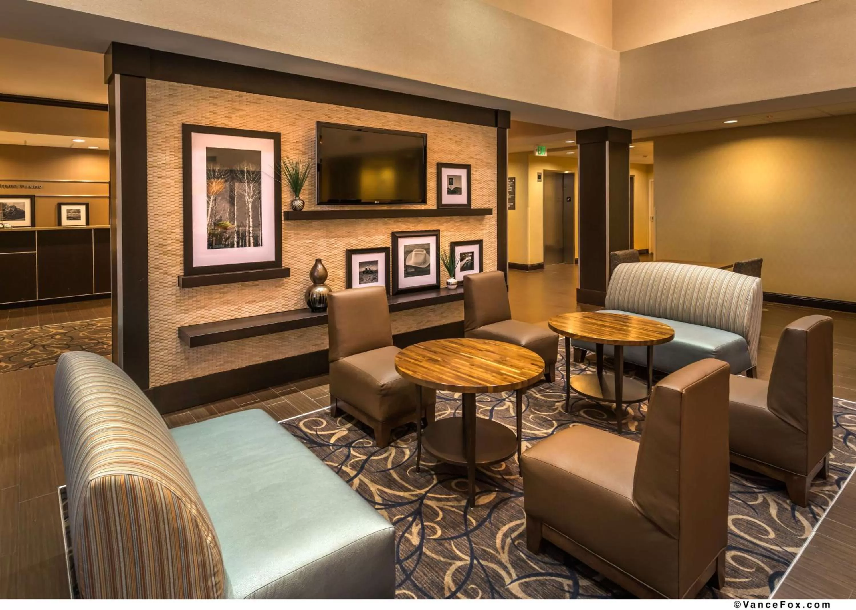 Lobby or reception in Hampton Inn & Suites Reno