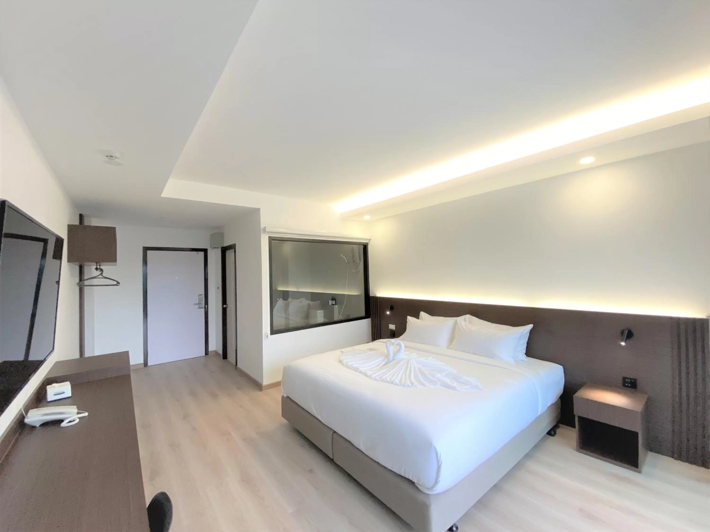 Bed in GEEN Hotel Chonburi