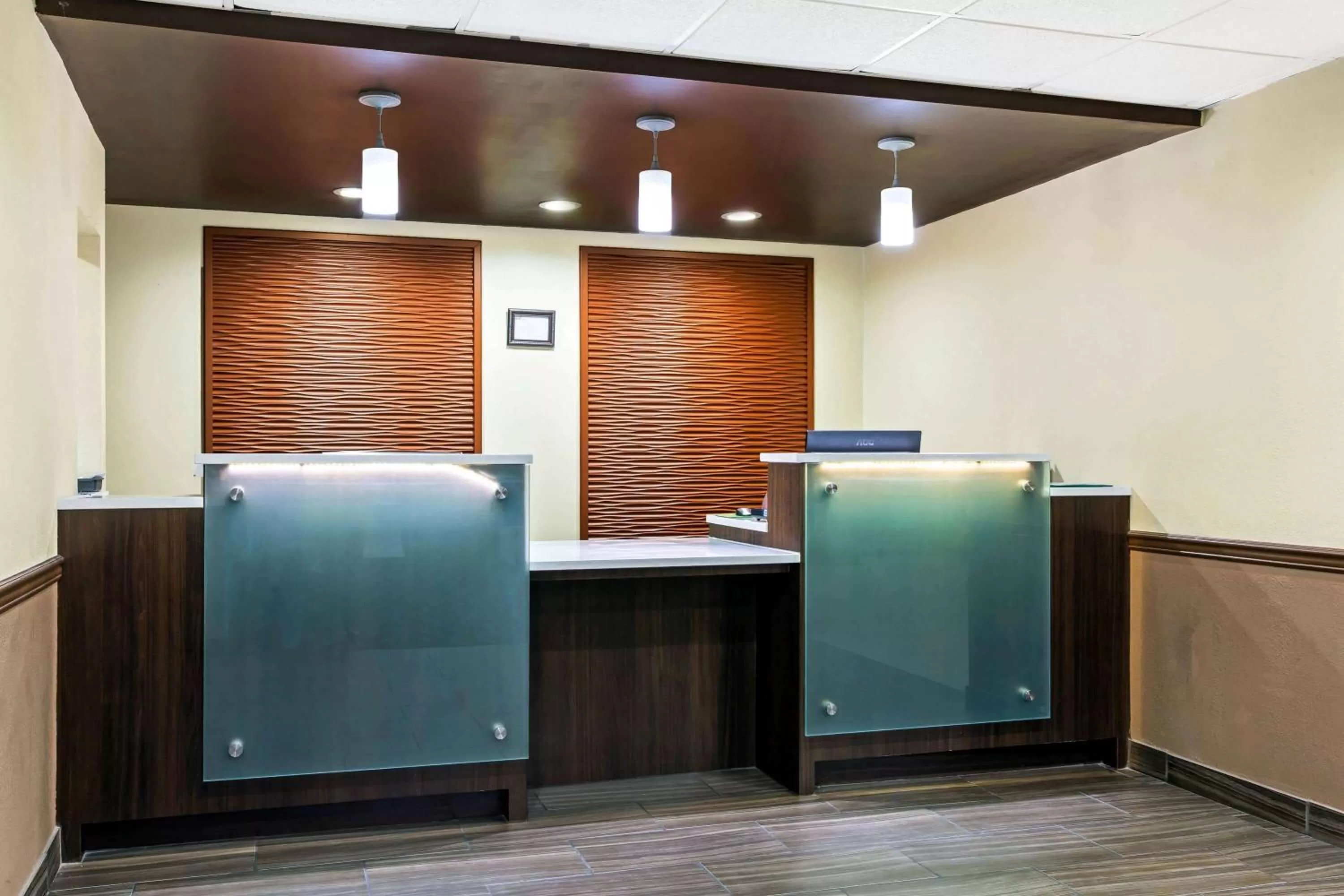Lobby or reception in La Quinta by Wyndham Wytheville