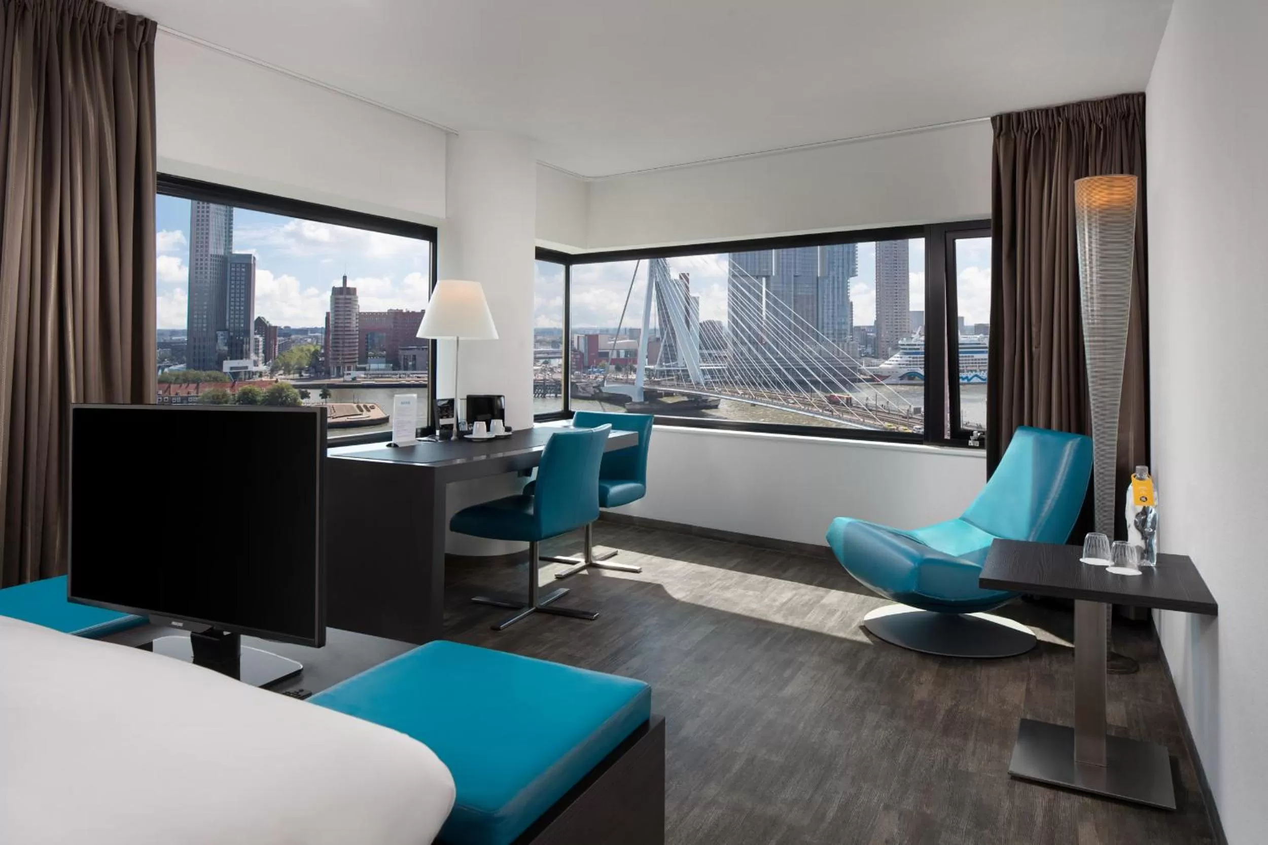 Panorama Junior Suite in Inntel Hotels Rotterdam Centre