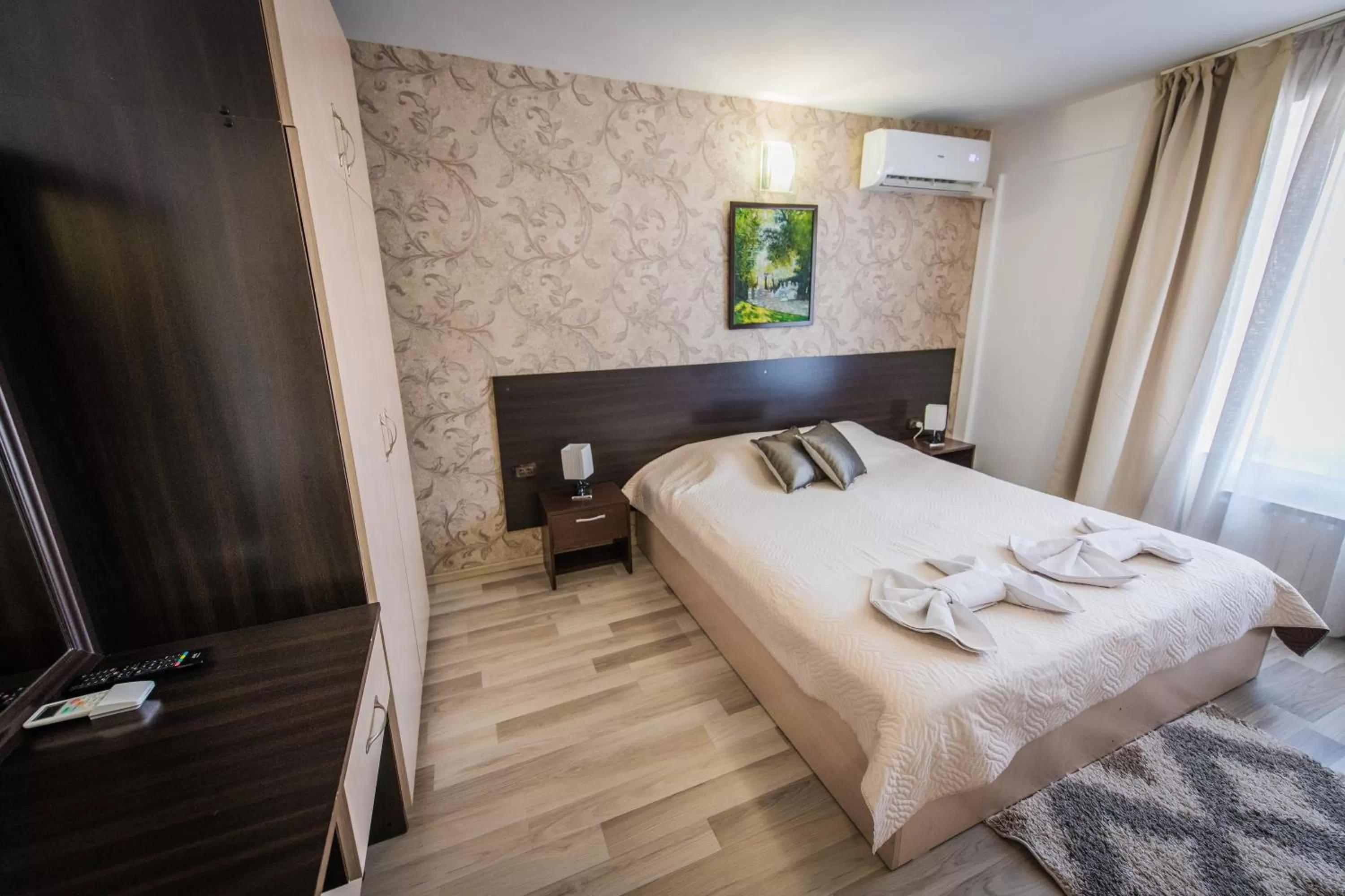 Bed in Vida Family Hotel