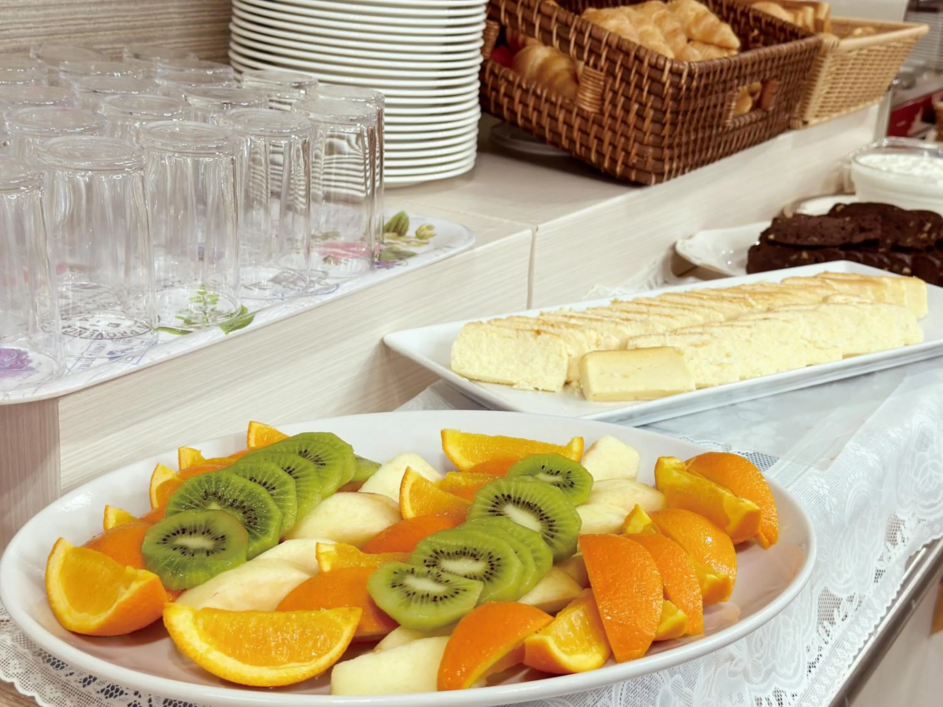 Breakfast in Hotel Green Pacific