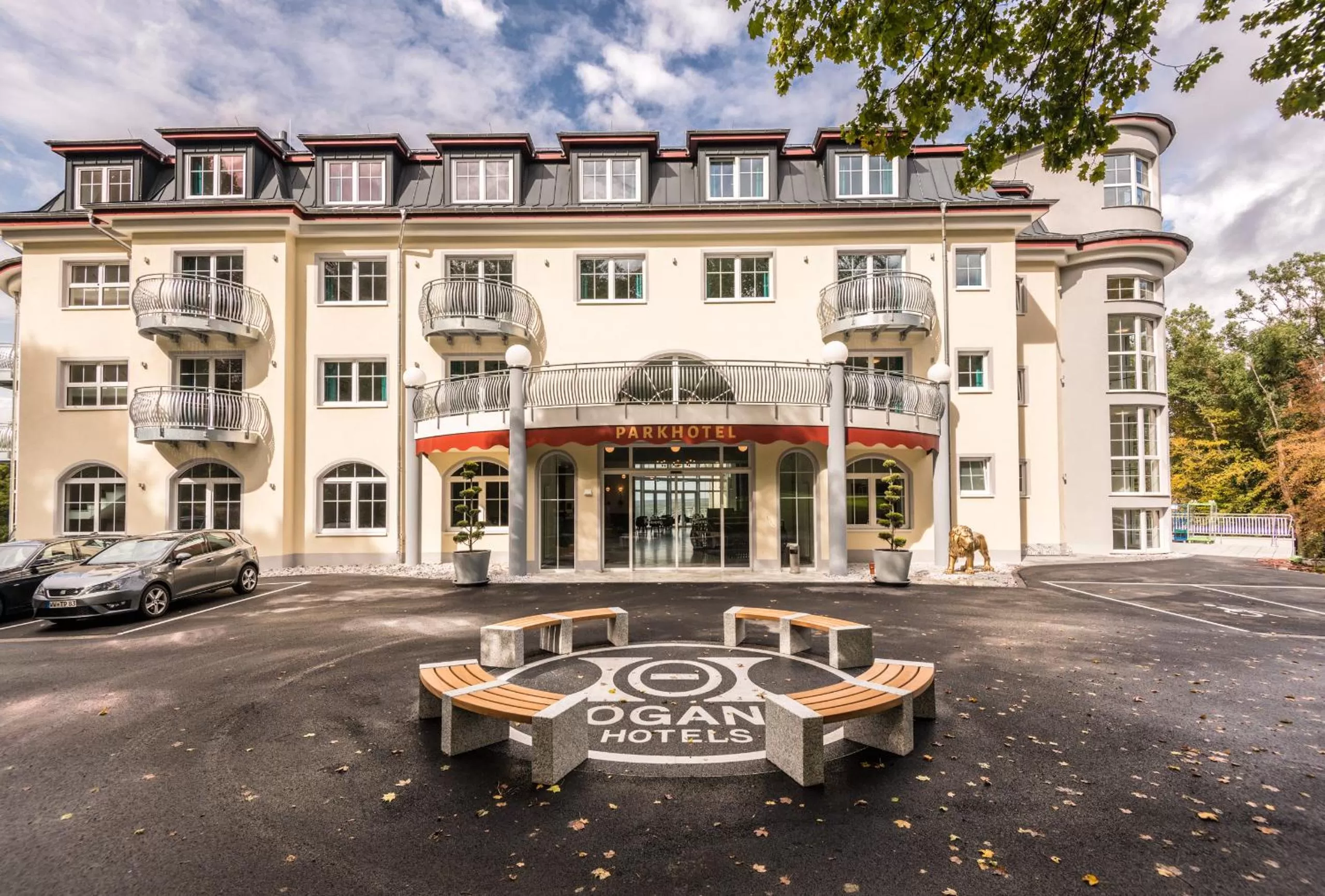 Property building in Parkhotel Hachenburg