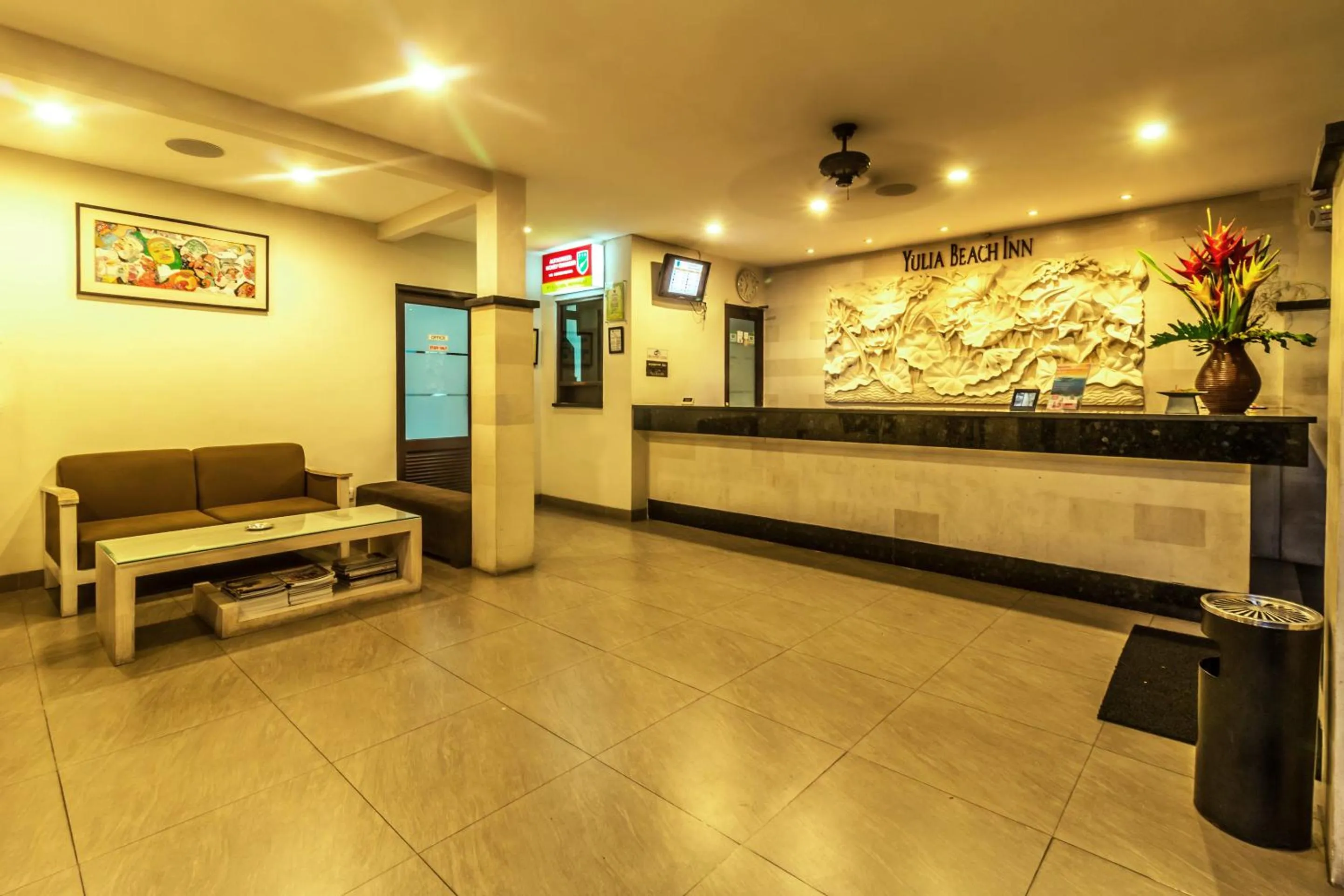 Lobby or reception in Yulia Beach Inn Kuta