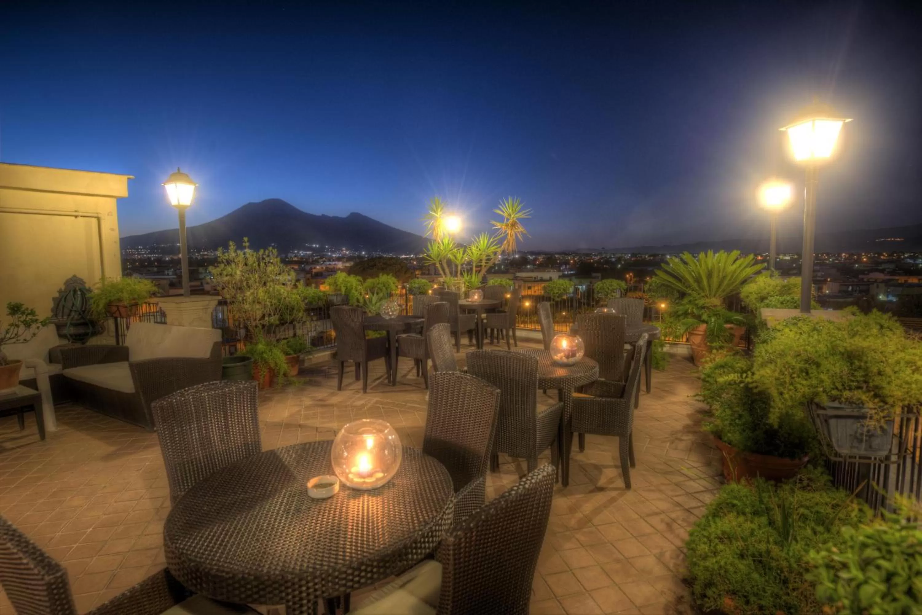 Restaurant/places to eat in Hotel Palma