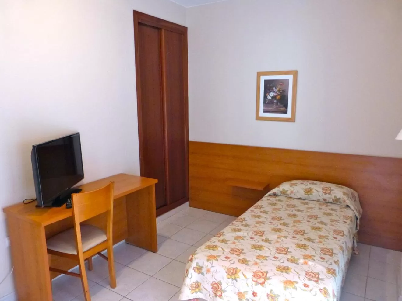 Bed in Hotel Tamasite