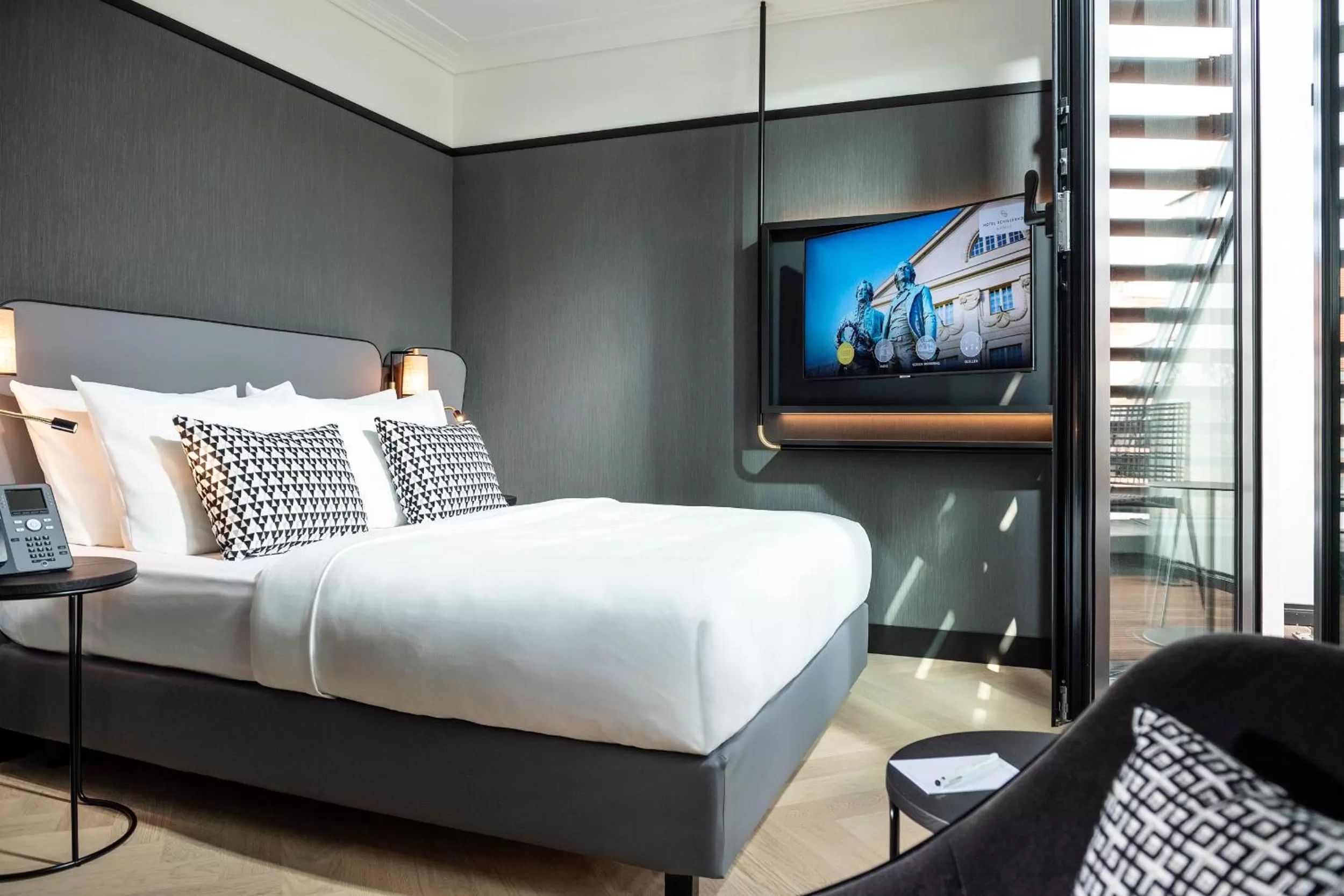 Bed in Hotel Schillerhof, Weimar