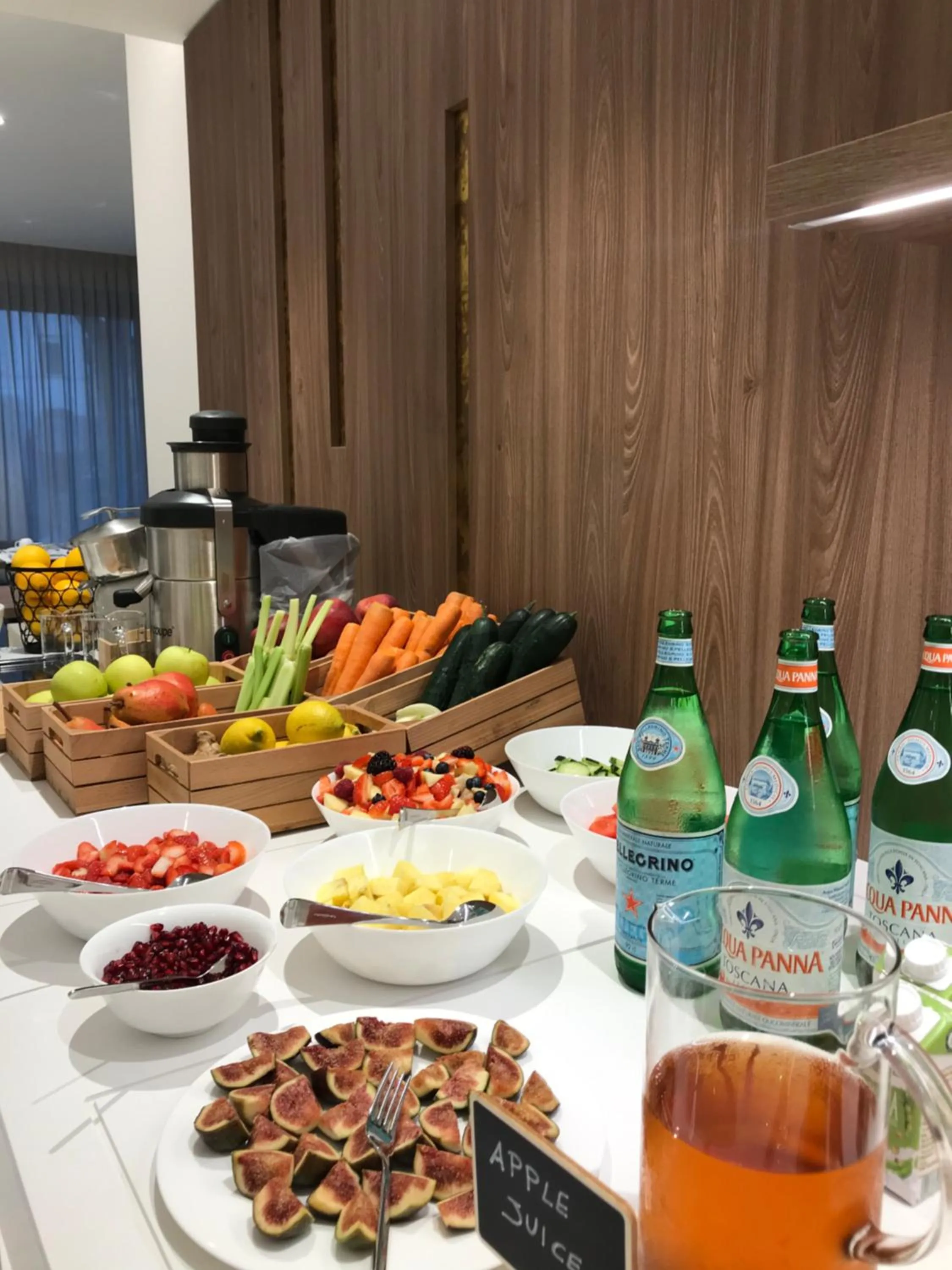 Food and drinks in Solho Hotel