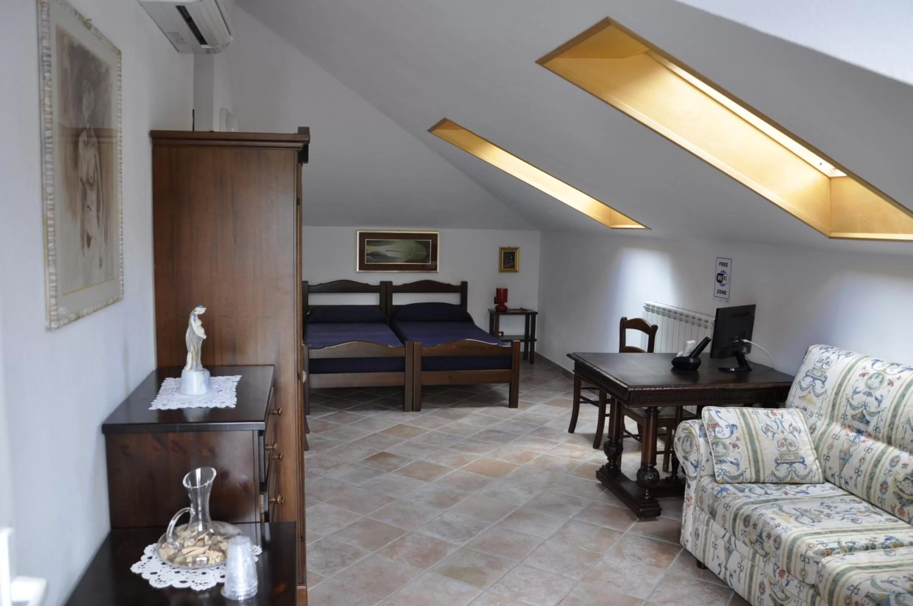 Bed & Breakfast 4U PARCHEGGIO INTERNO