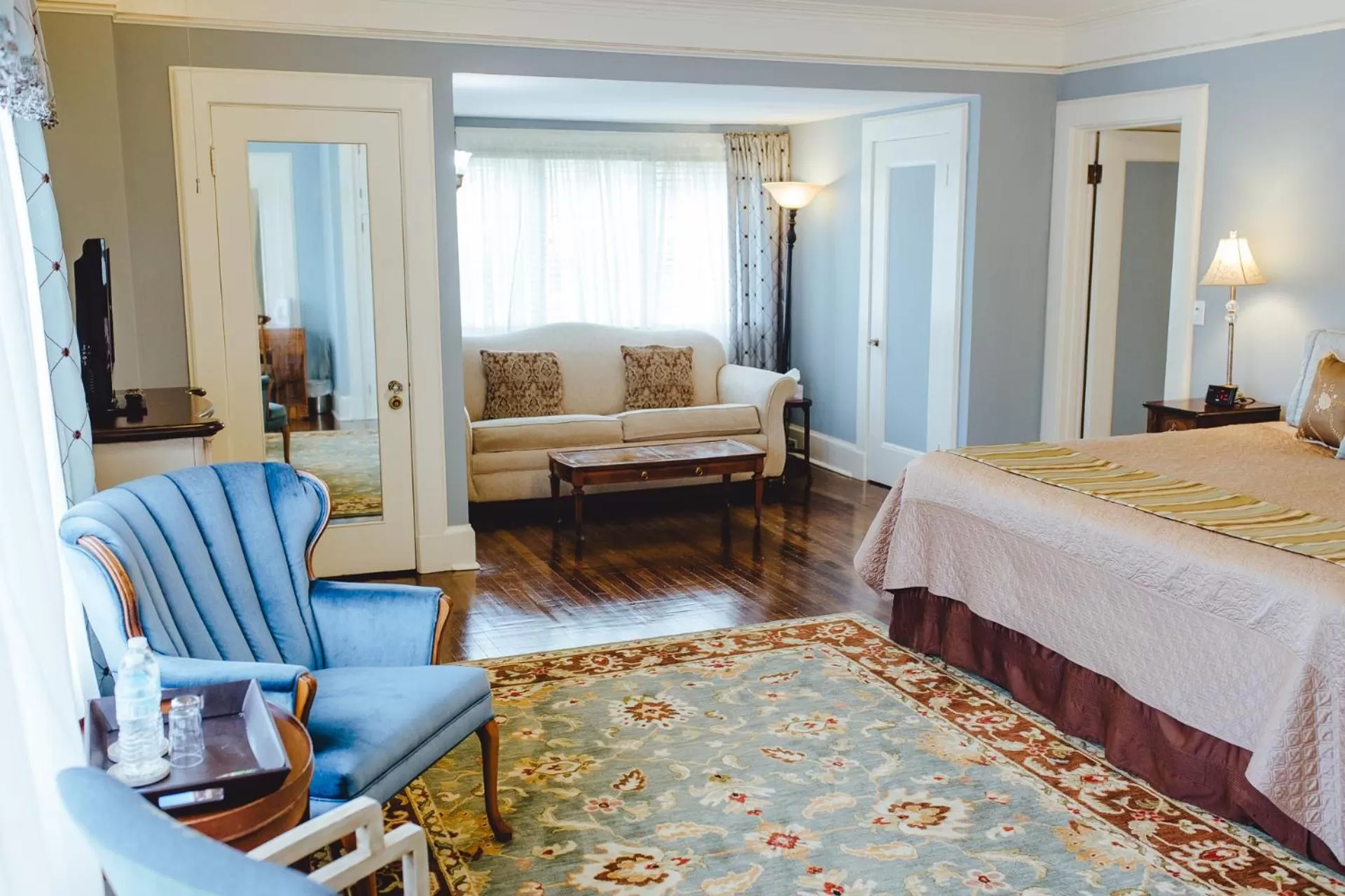 Seating Area in Leonard at Logan House