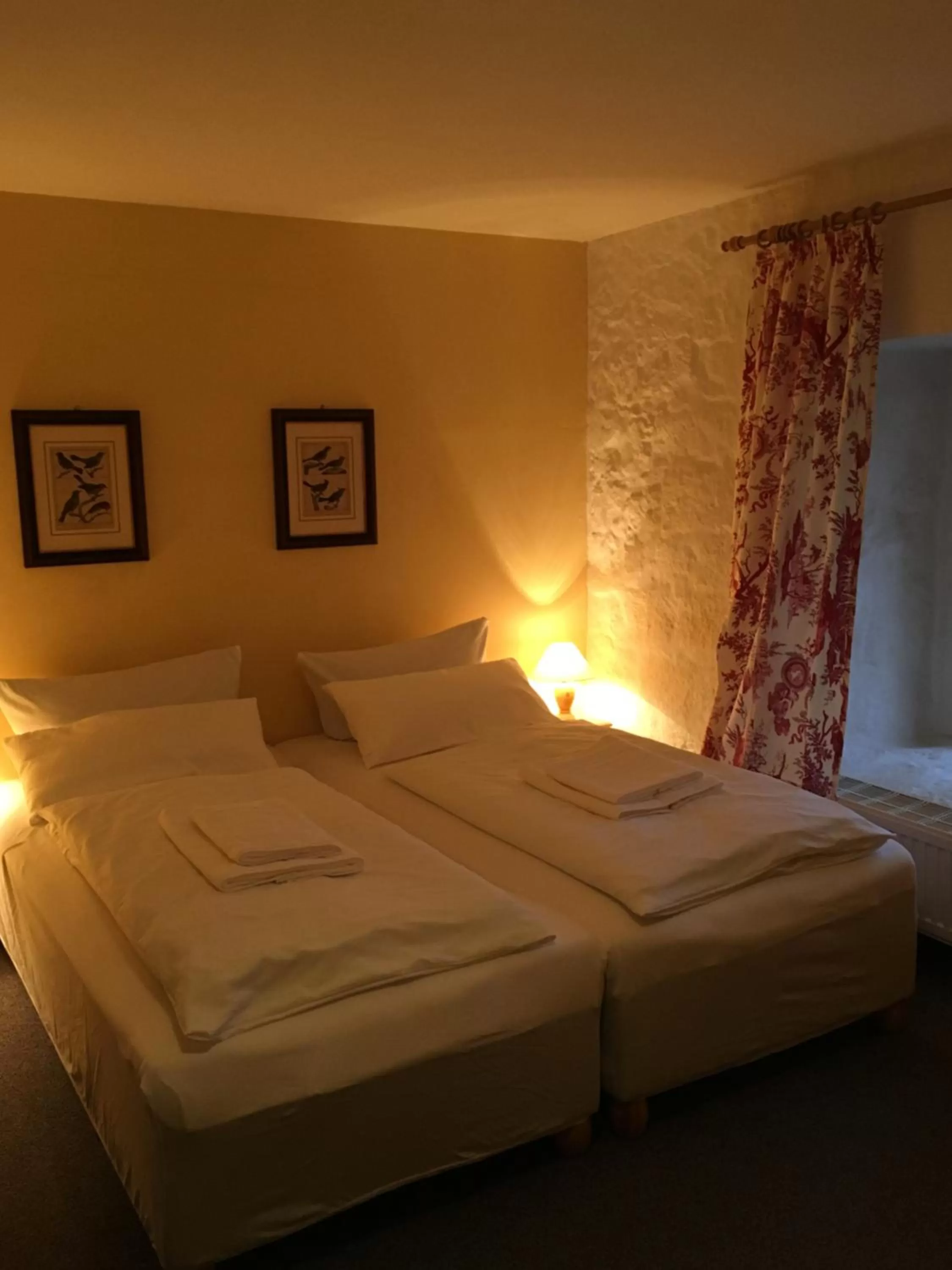 Photo of the whole room, Bed in Kloster Hedersleben