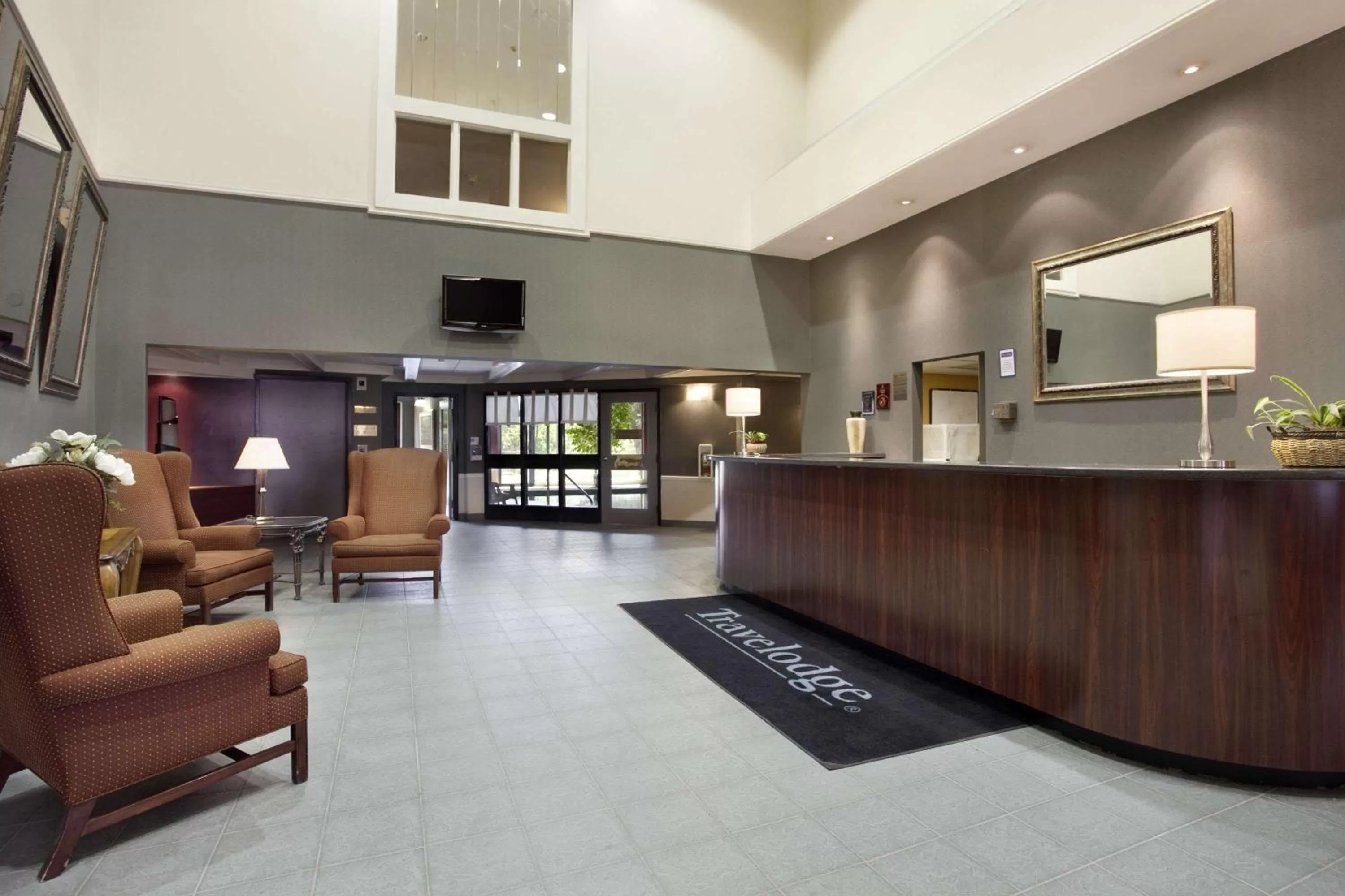 Lobby or reception in Travelodge by Wyndham Ottawa East
