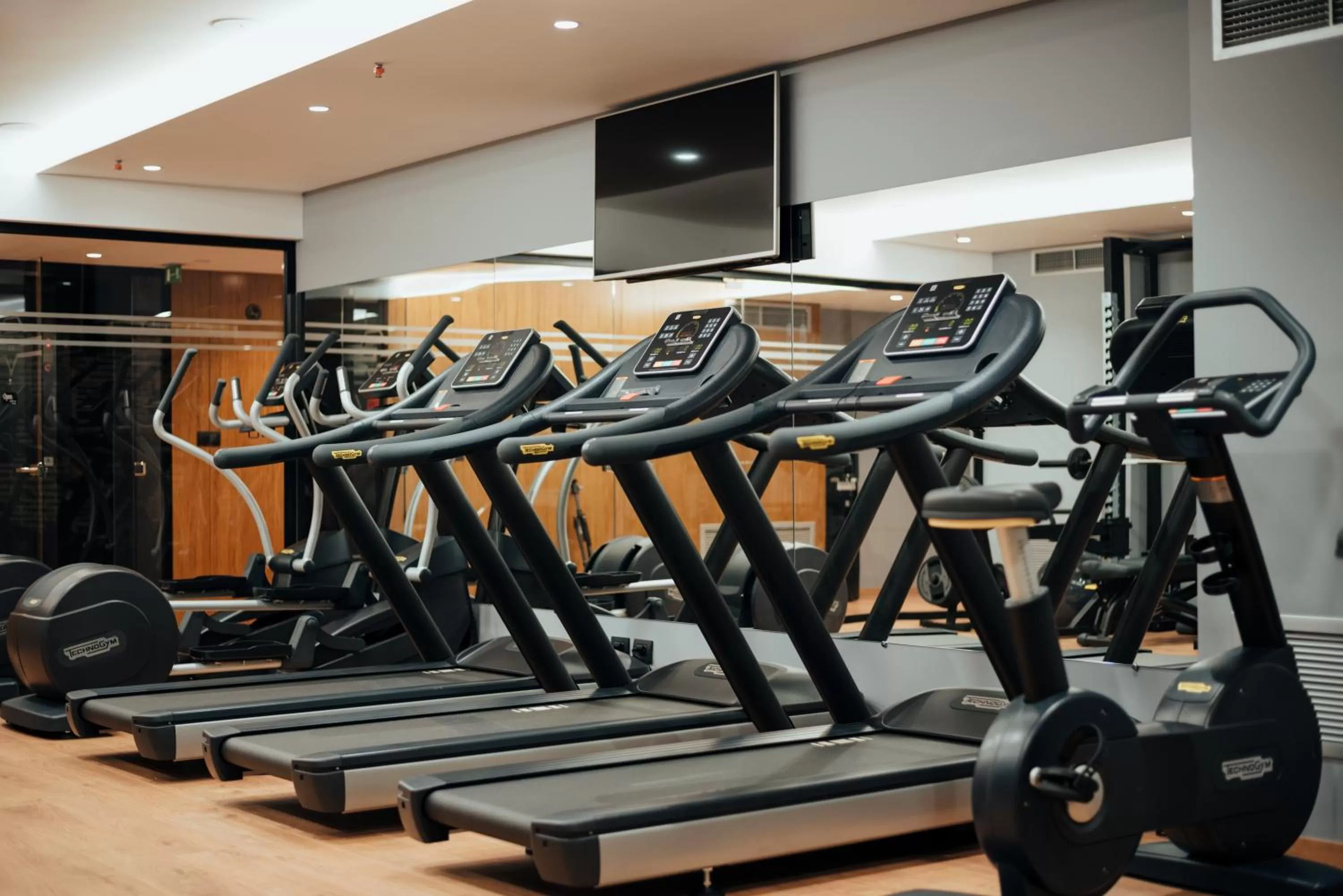 Fitness centre/facilities in Black Diamond Hotel
