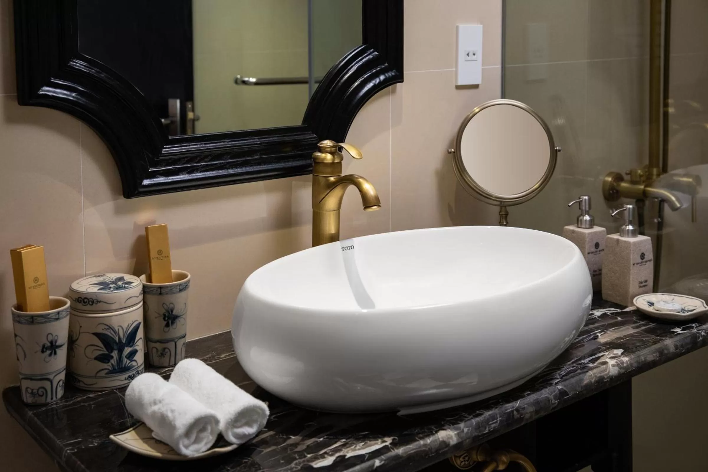 Bathroom in The Flower Boutique Hotel & Travel